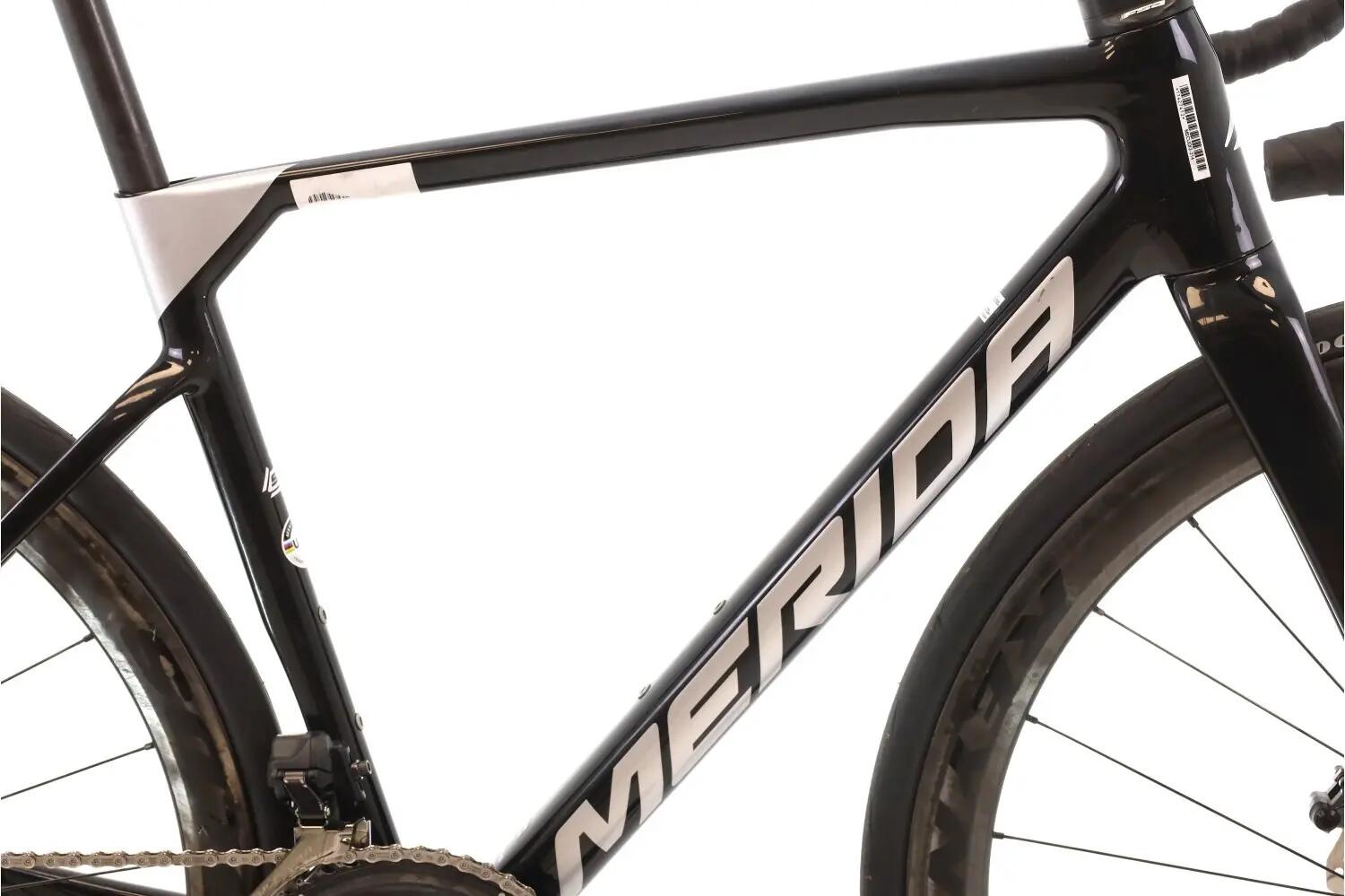 Vélo de route reconditionné ·  Scultura 8000 Di2 12V · Très bon état 2/8