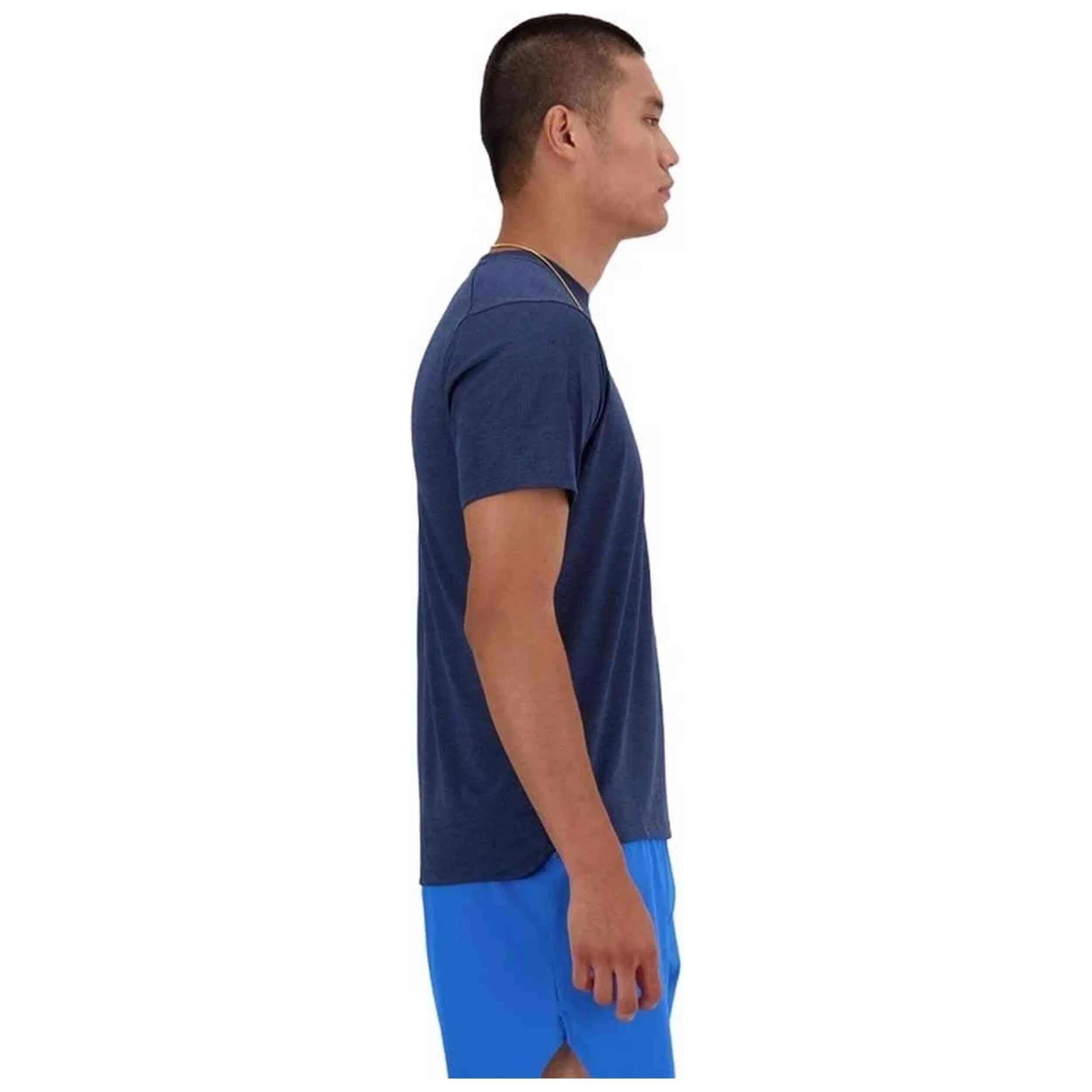 T-shirt New balance modèle MT41253NNH pour homme 3/5