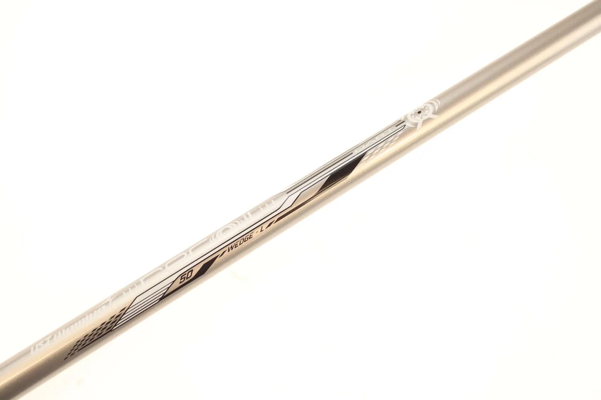 Seconde vie - Cleveland CBZ Tour Satin V Grind RH 50-deg Wedge - Good 4/5