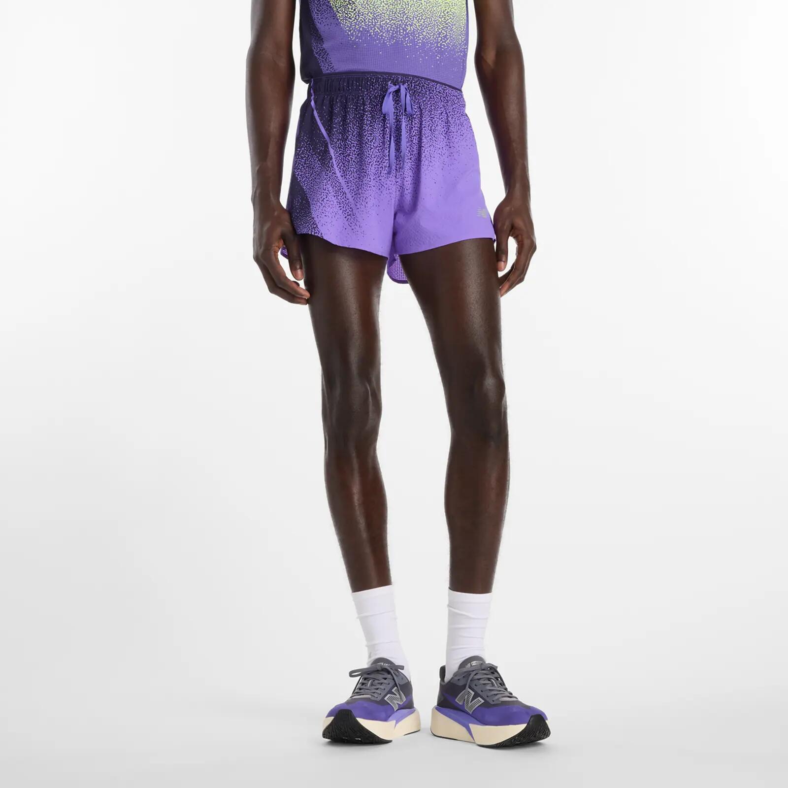 NEW BALANCE picture