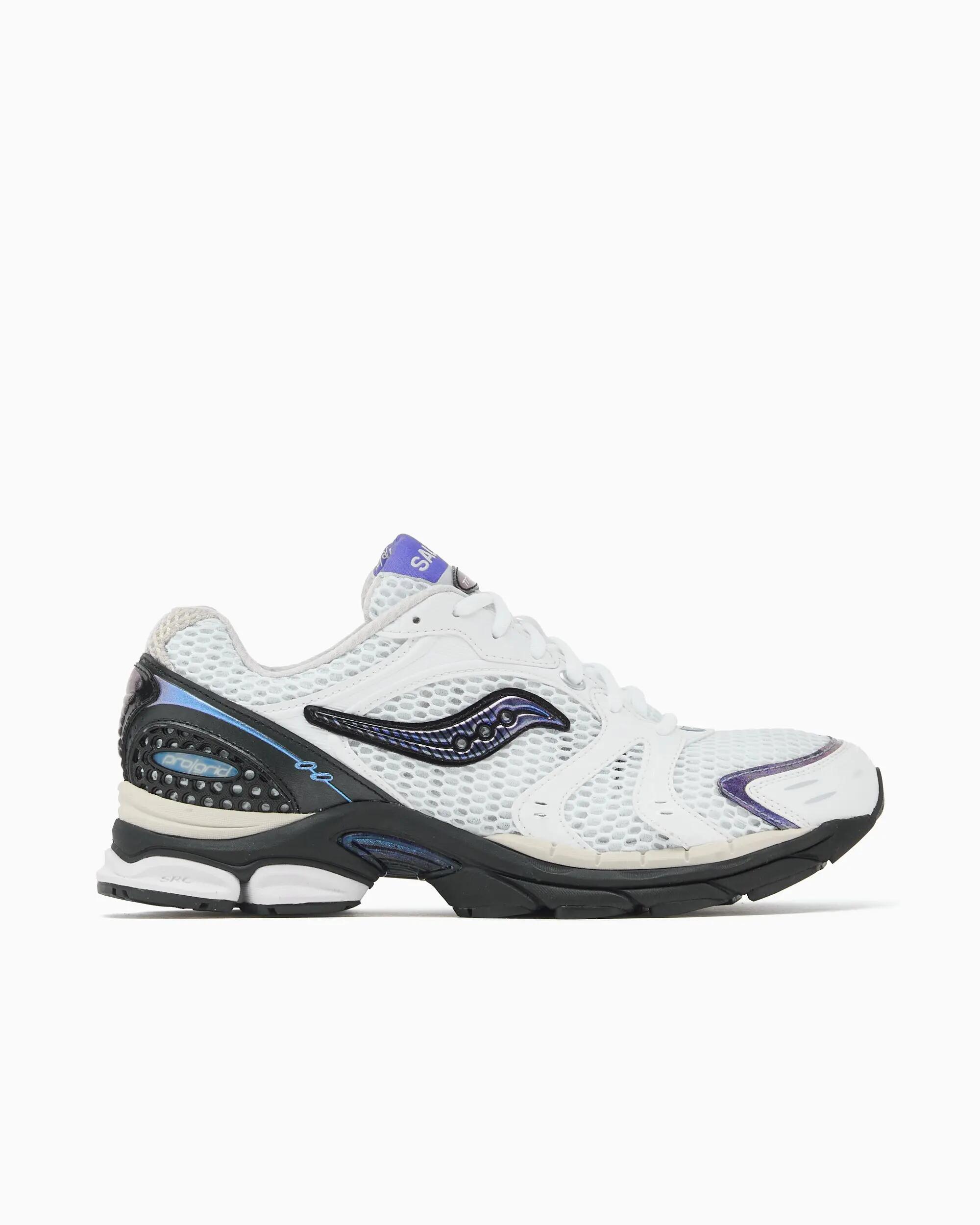 SAUCONY picture