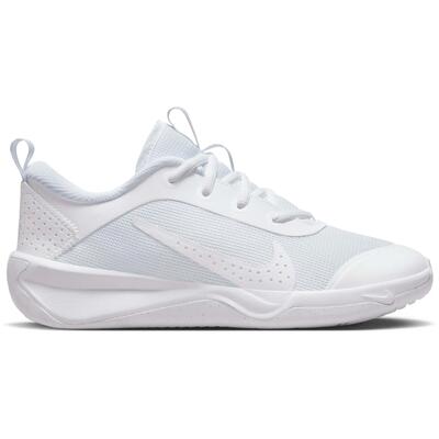 Schoen nike model omni multi-court voor vrouwen