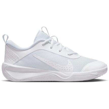 Zapatillas Nike modelo Omni Multi-Court para mujer