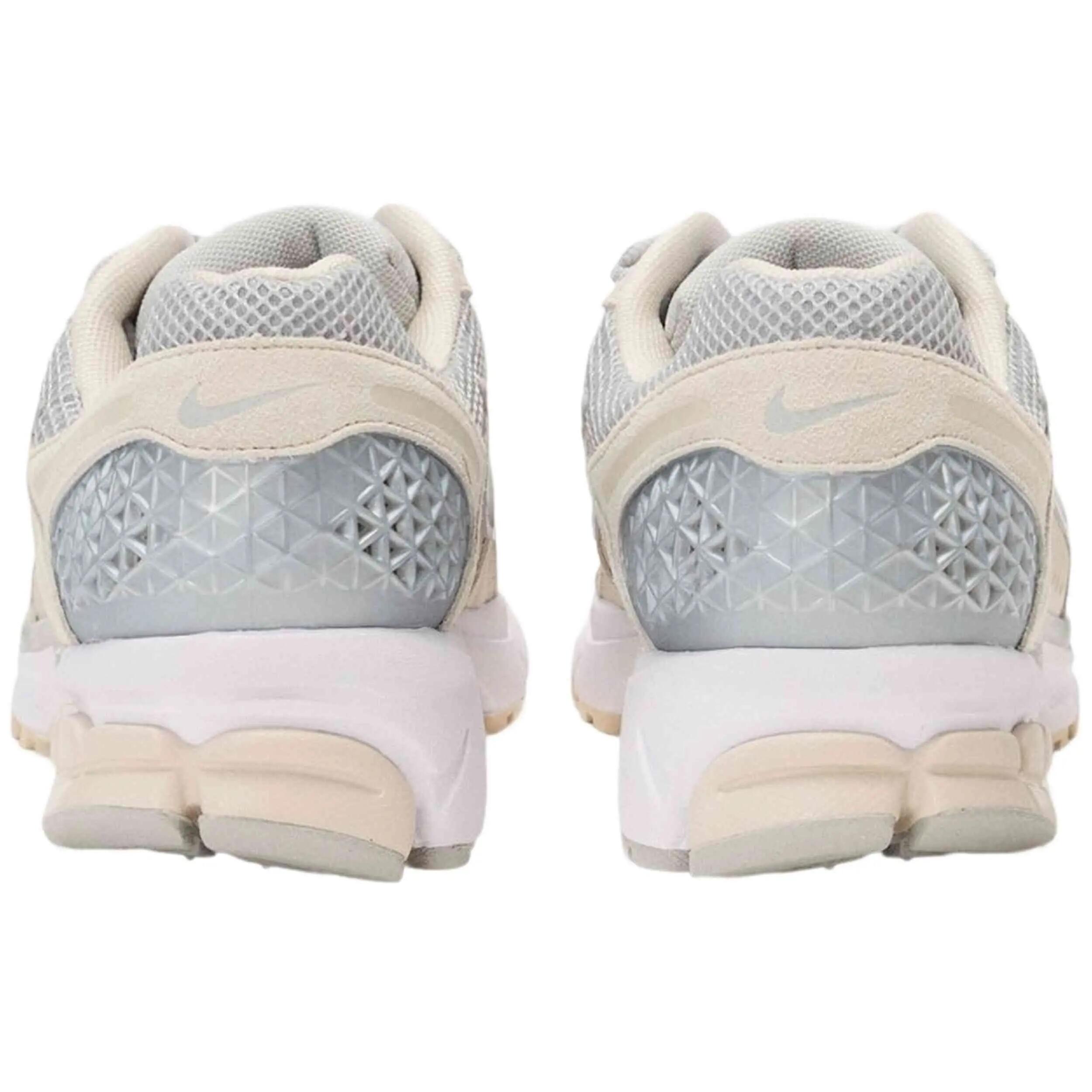 Baskets Nike modèle HF1553-101 pour homme 3/5
