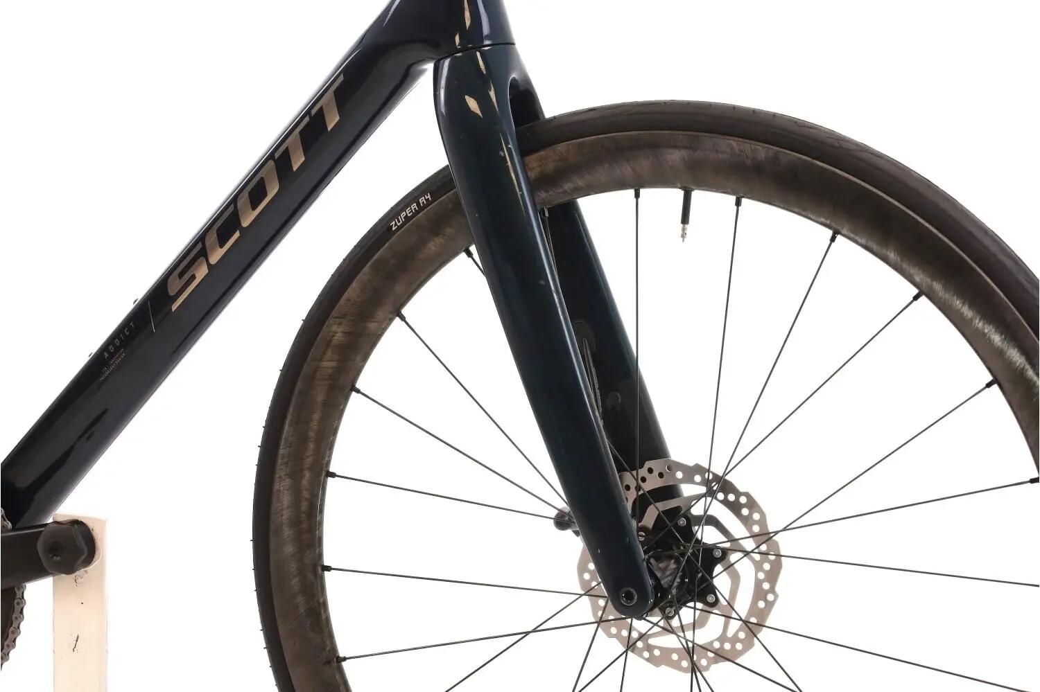 Segunda Vida · Bicicleta estrada ·  Addict 20 Di2 12V · Muito bom estado 5/8