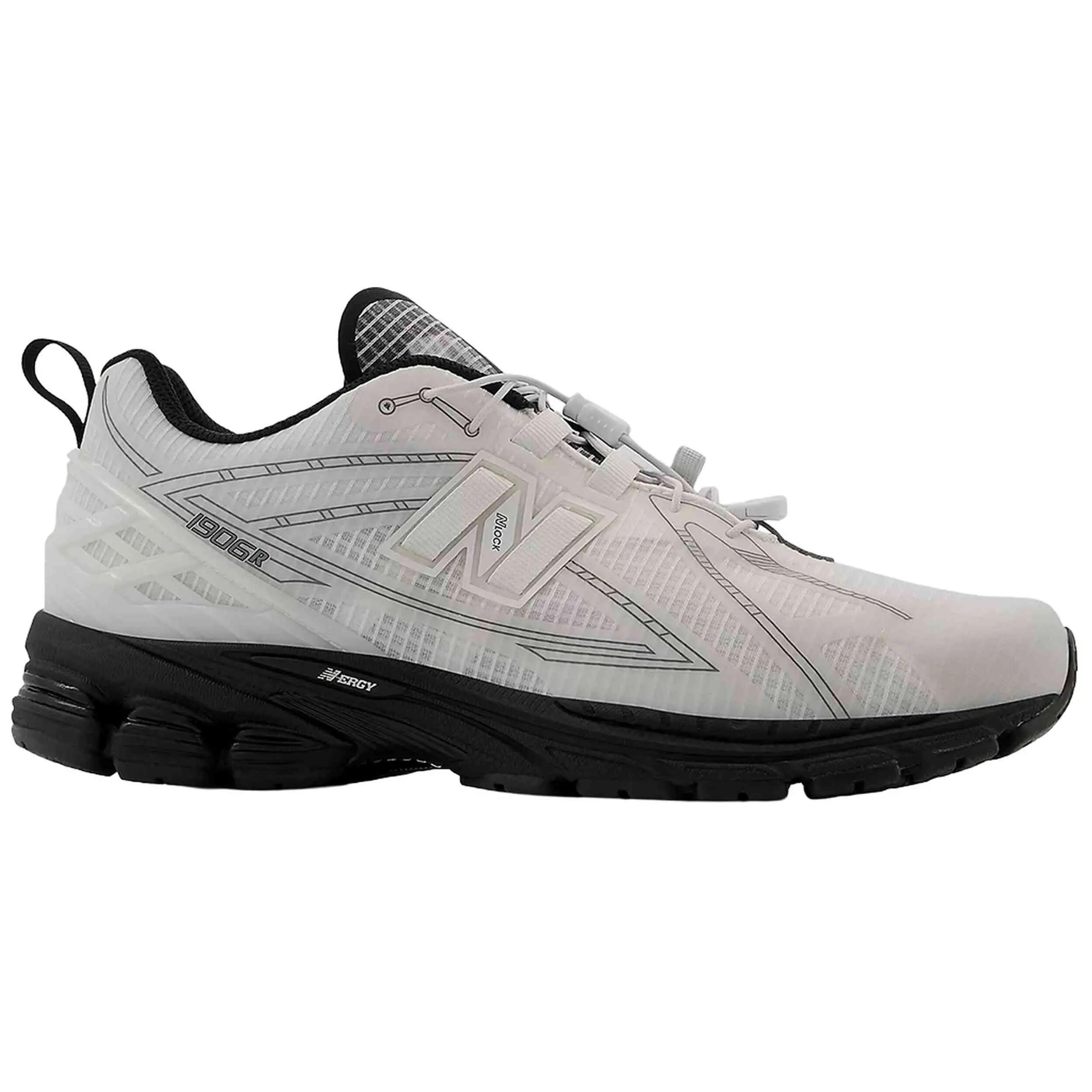 NEW BALANCE picture