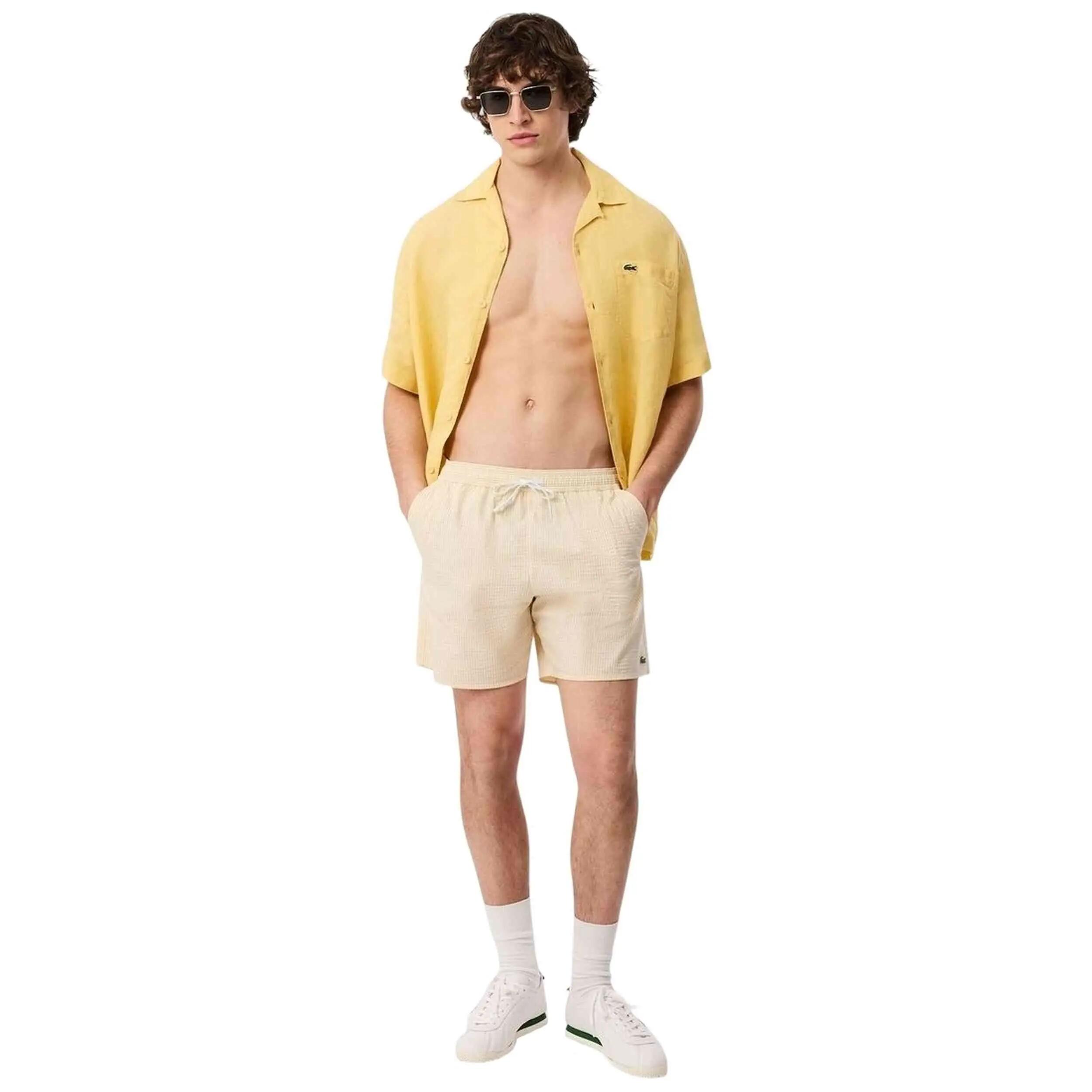 Pantalon corto Lacoste modelo MH9089 00 1IY-S para hombre 4/5