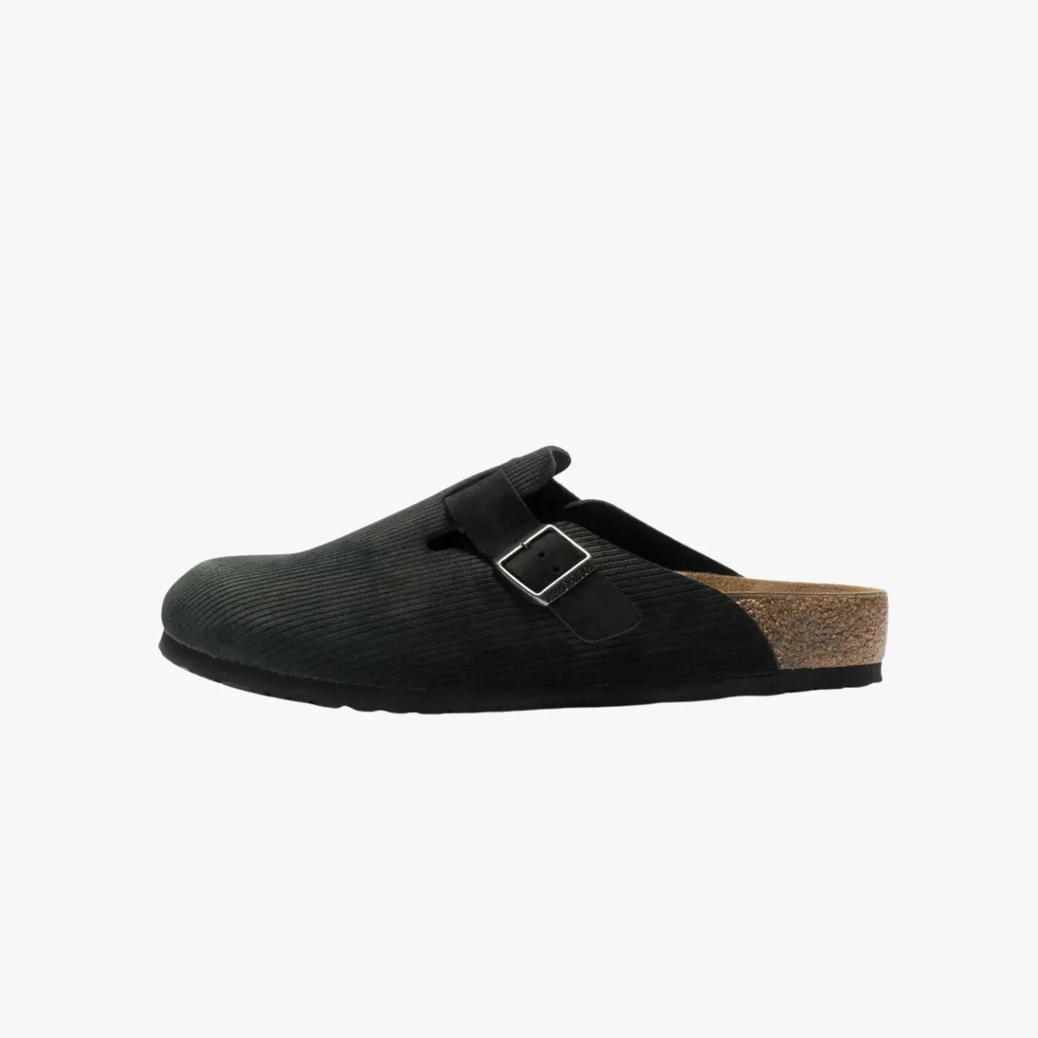 Papuci Birkenstock Boston din piele de căprioară neagră pentru bărbați