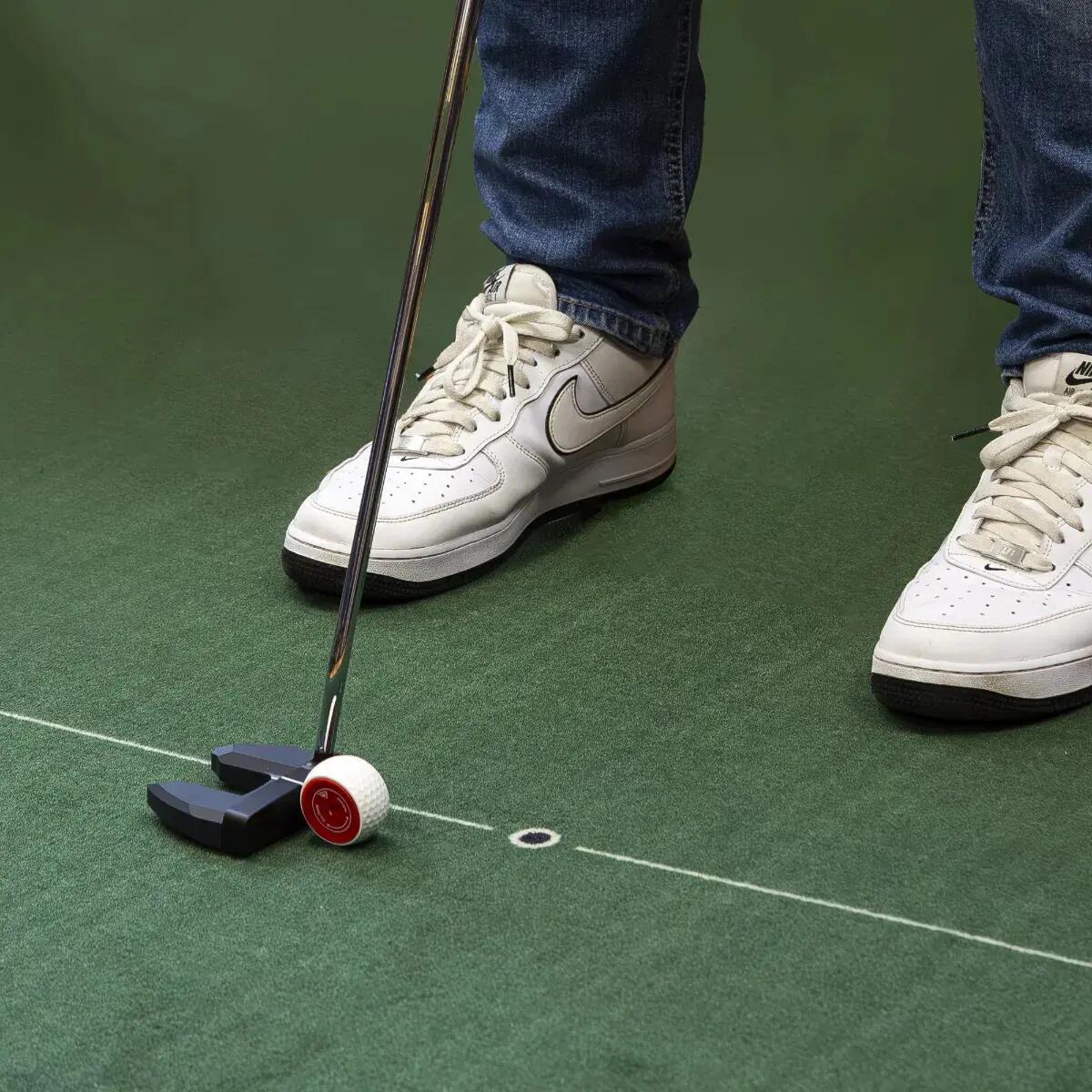 Putting practice balls Longridge 2/3
