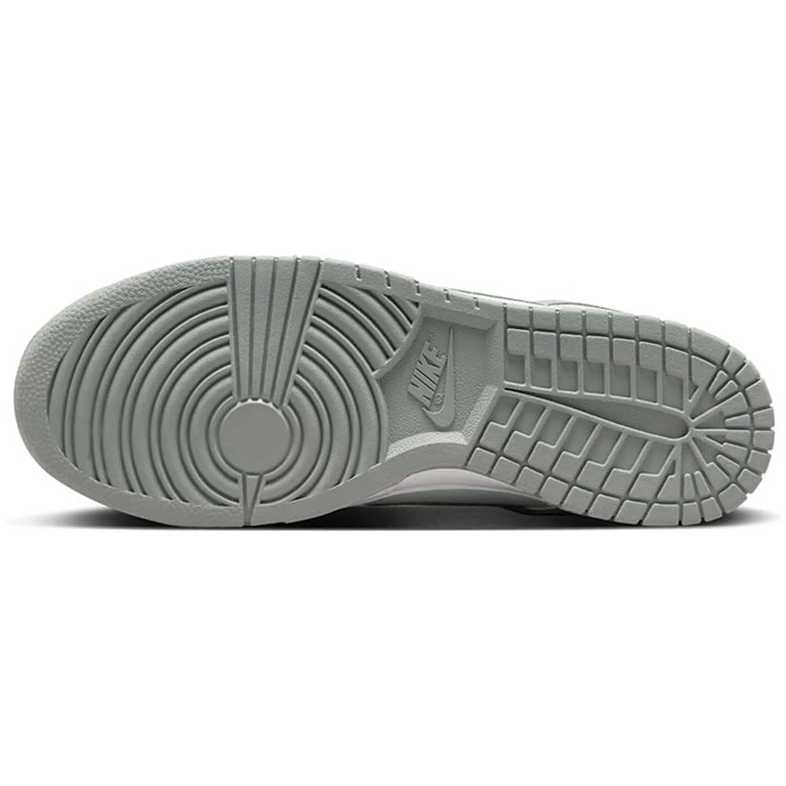 Baskets Nike modèle DV0831-106 pour homme 5/5