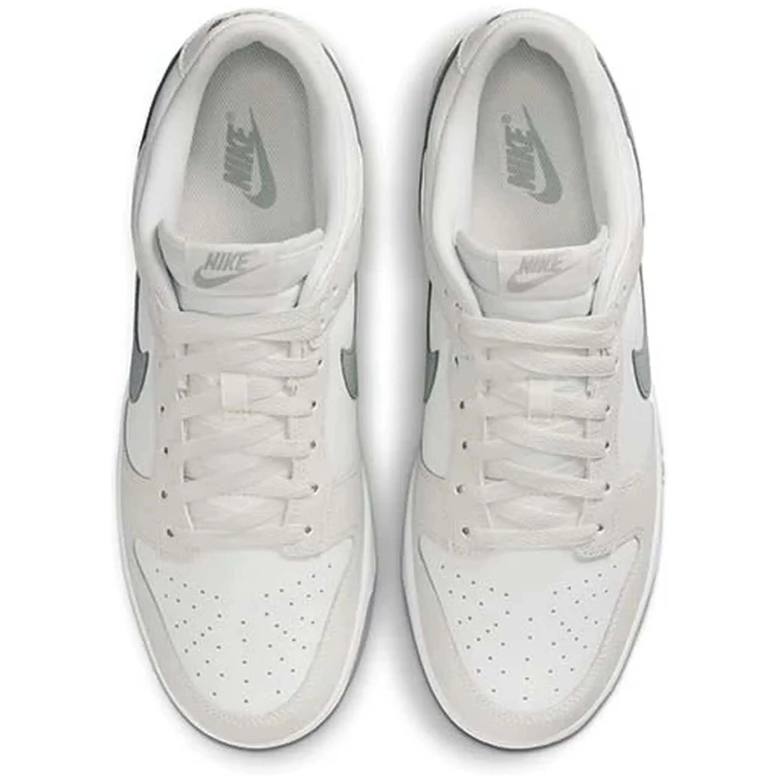 Baskets Nike modèle DV0831-106 pour homme 4/5