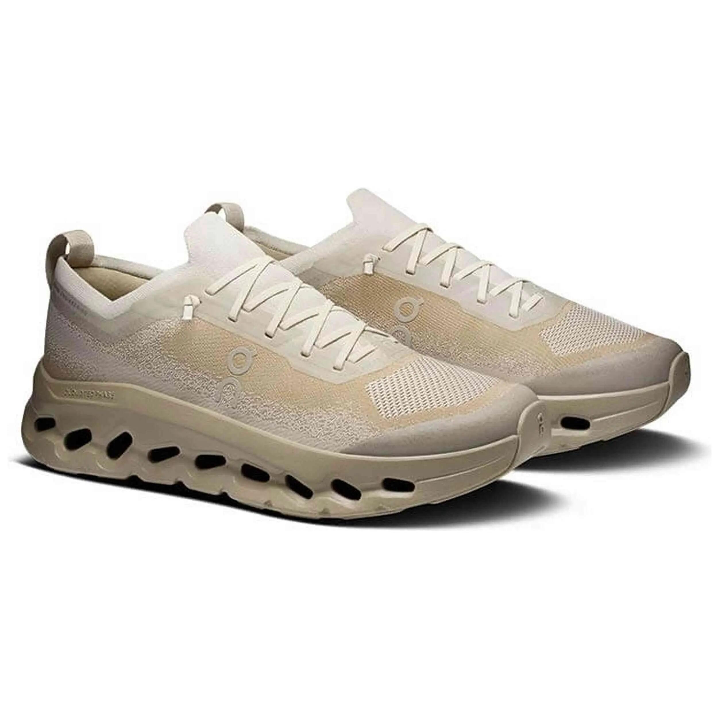 Turnschuhe On Modell On Cloudtilt Moon "Winter" für männer 2/4