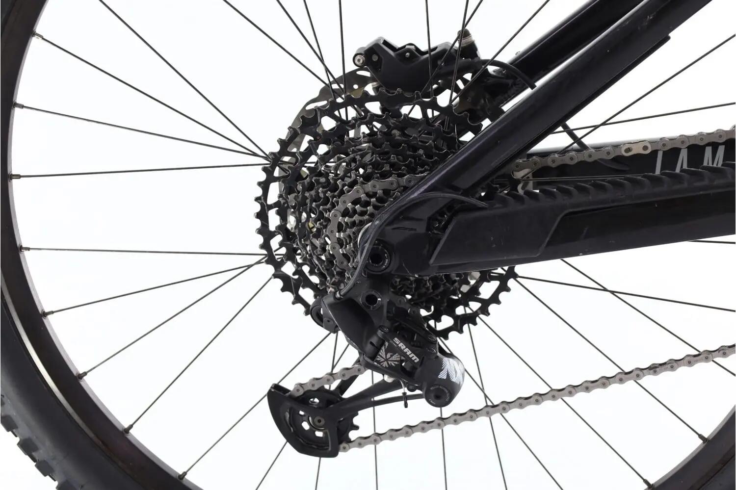 MTB ricondizionata ·  Jam 8.8 · Ottimo stato 3/8
