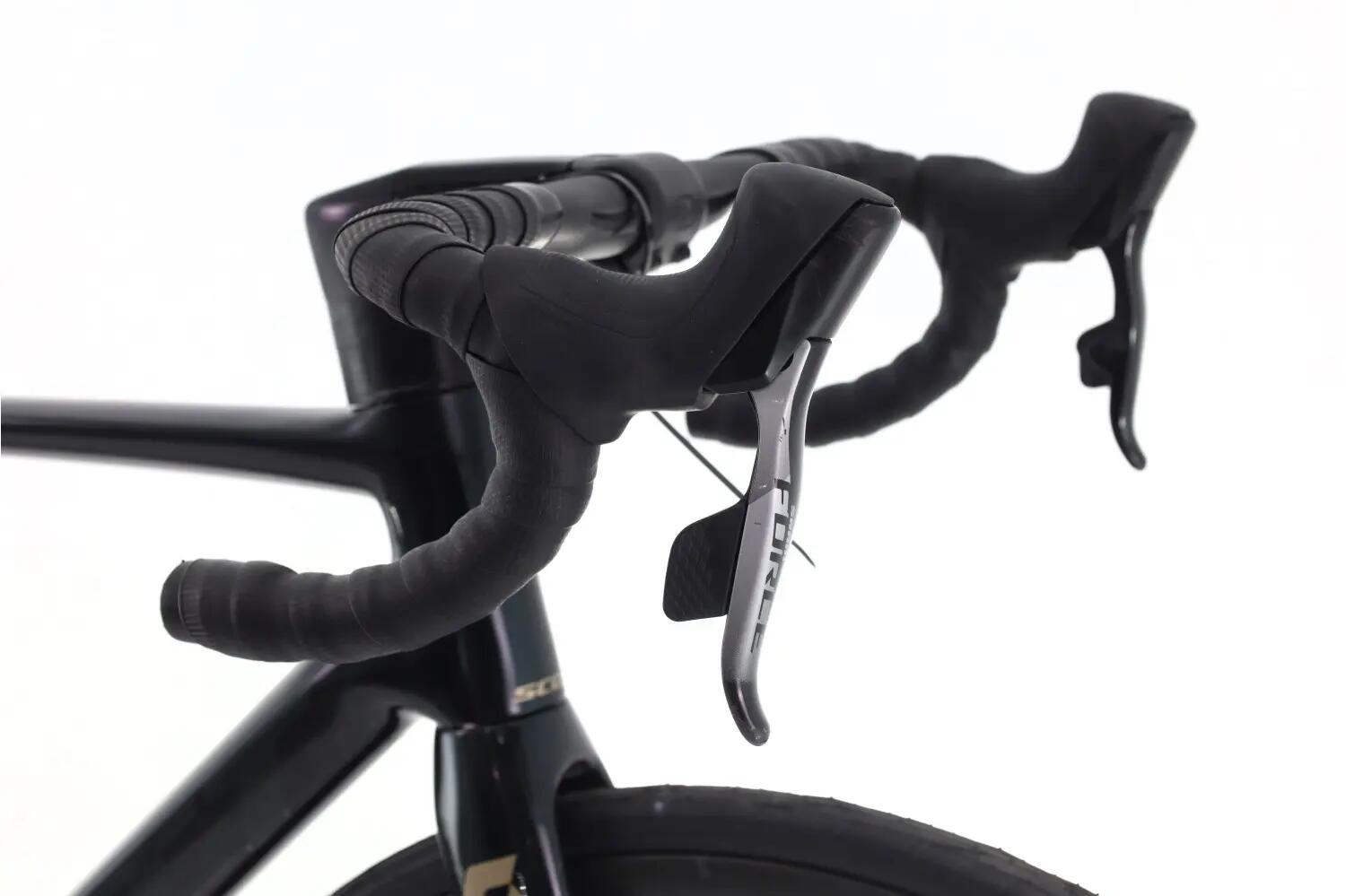 Vélo de route reconditionné ·  Addict RC 20 AXS 12V · Très bon état 6/8