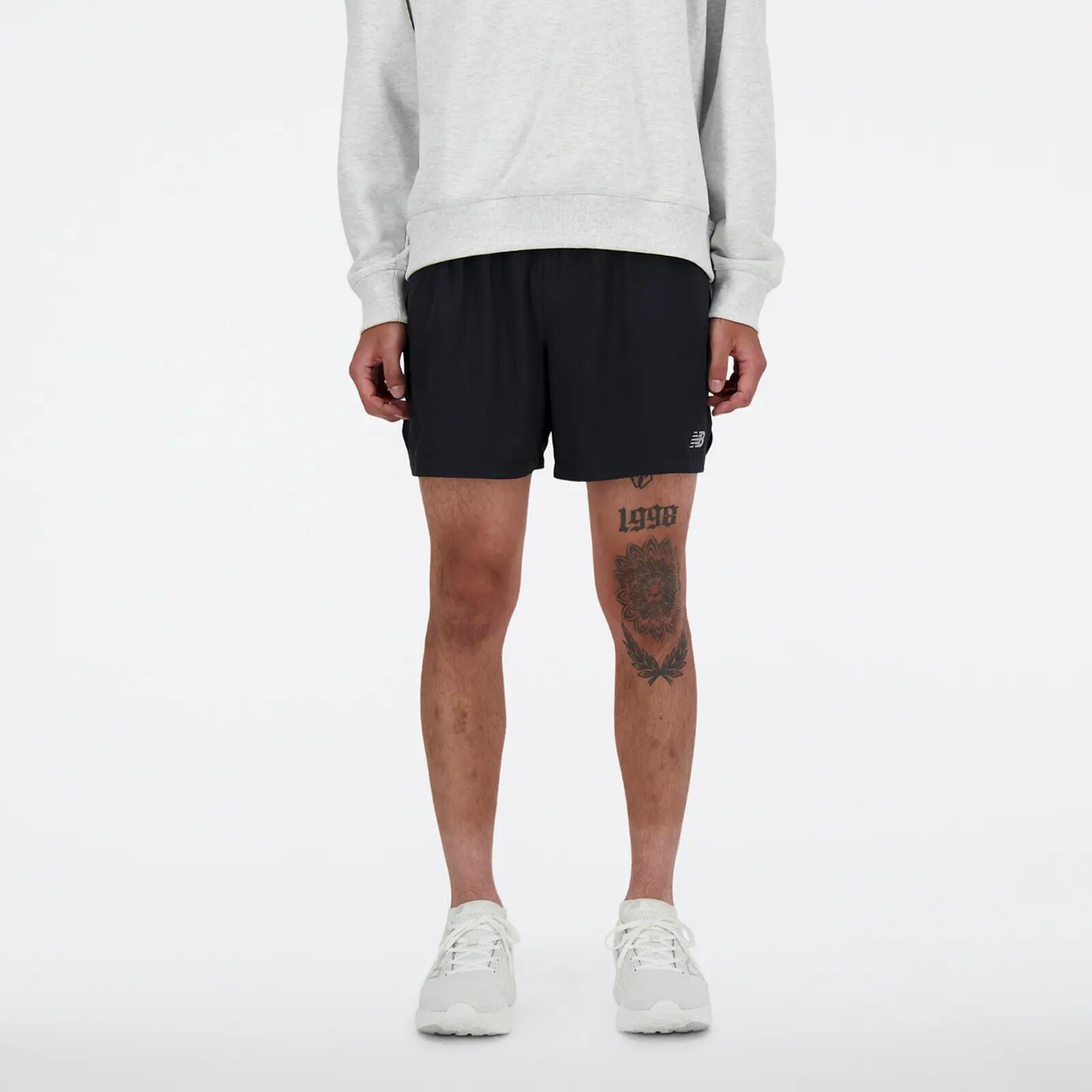 NEW BALANCE picture