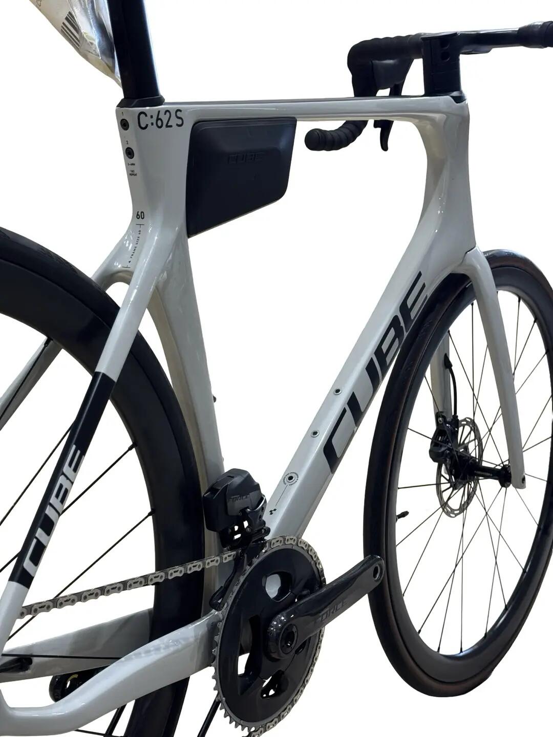 Segunda vida - Bicicleta de corrida Cube Agree C:62 SL Force AXS- Como novo 8/11