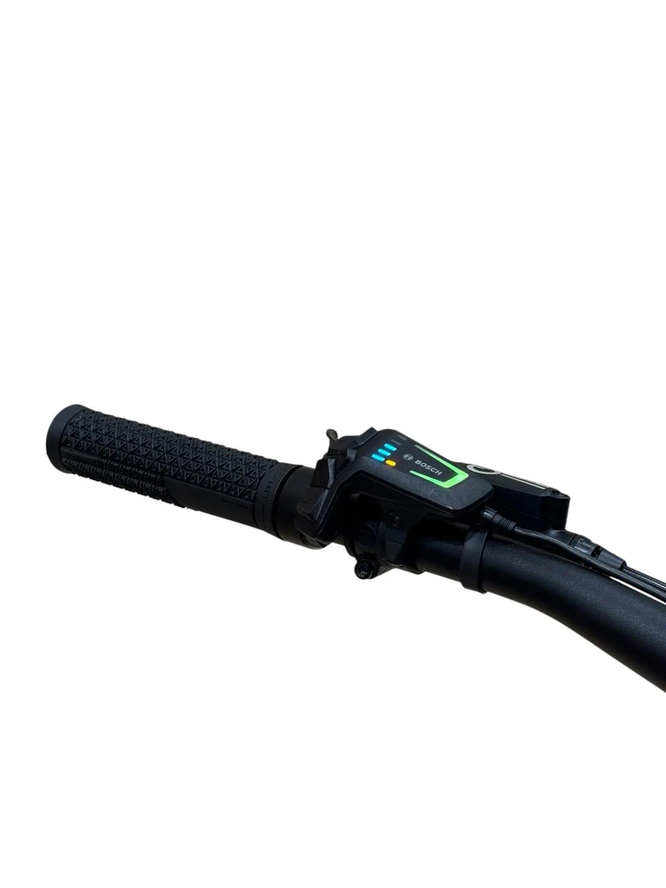 Segunda vida - Bicicletas E-montanha Cube Reaction Hybrid ABS 750 XT- Como novo 6/12