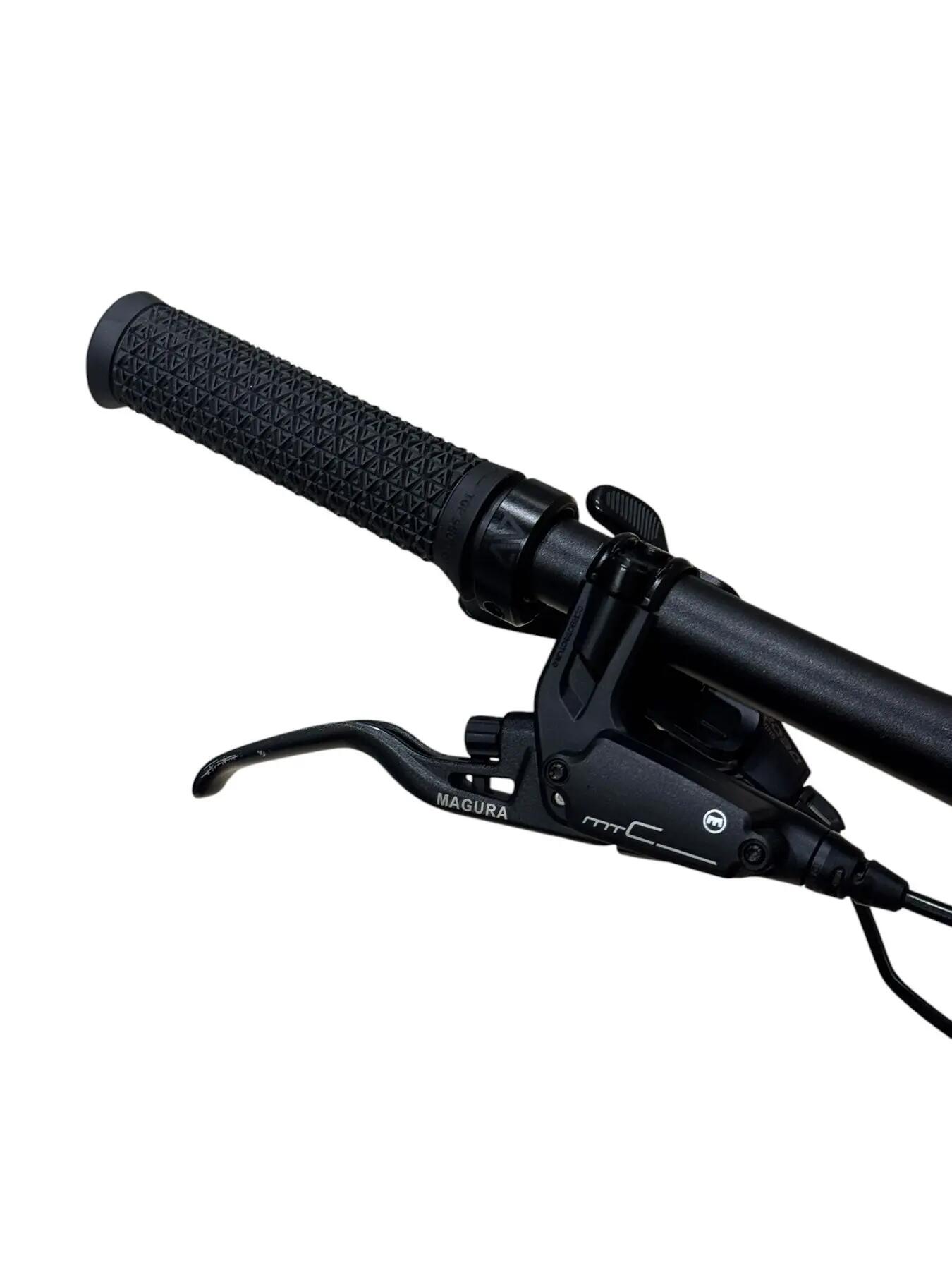 Segunda vida - Bicicletas E-montanha Cube Reaction Hybrid ABS 750 XT- Como novo 4/12