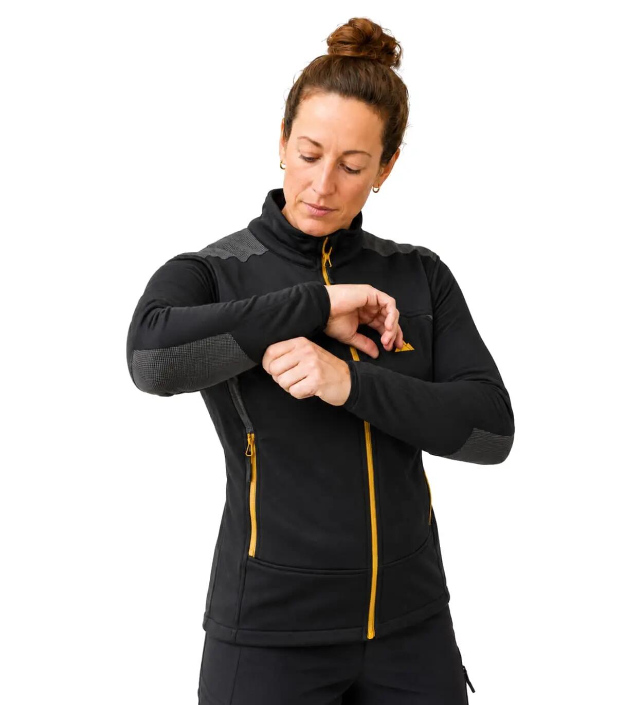 Casaco Polar Banff Alpinismo Mulher Elástico Transpirável Preto-Dourado 2/5