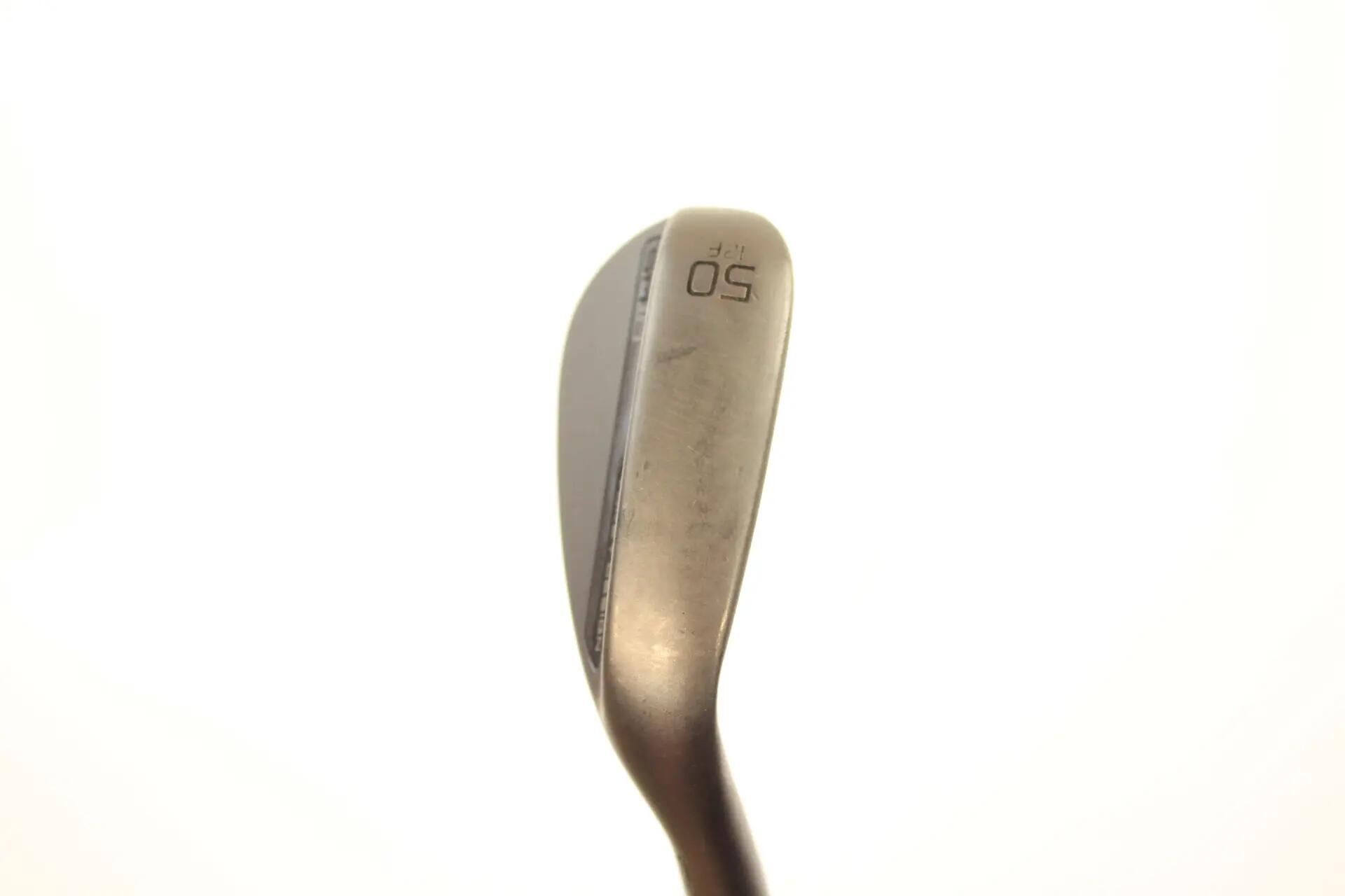 Seconde vie - Titleist Vokey SM10 Nickel F-Grind RH 50-deg Wedge - Good 2/5