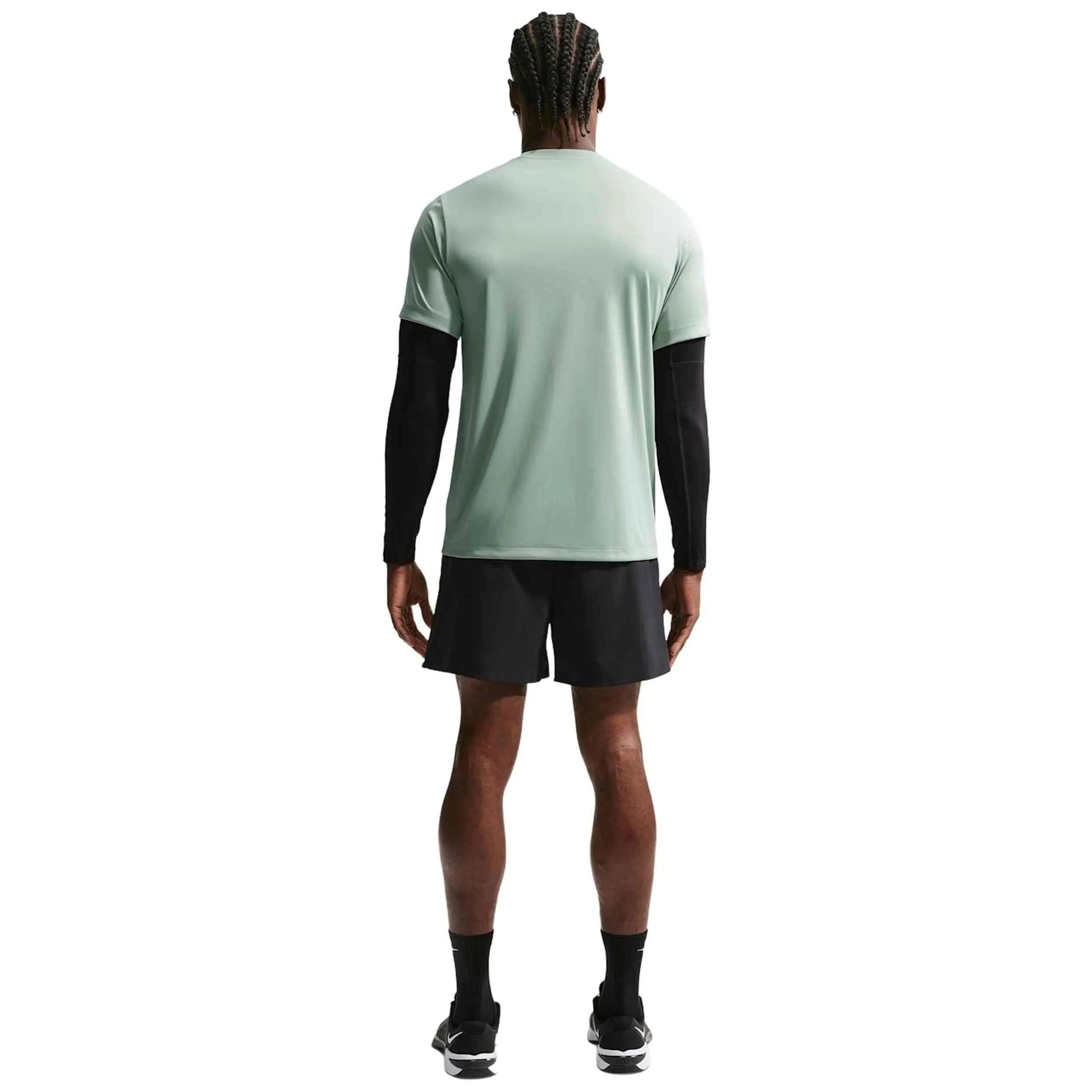 Camiseta de manga corta Nike modelo IO1425 para hombre 5/5
