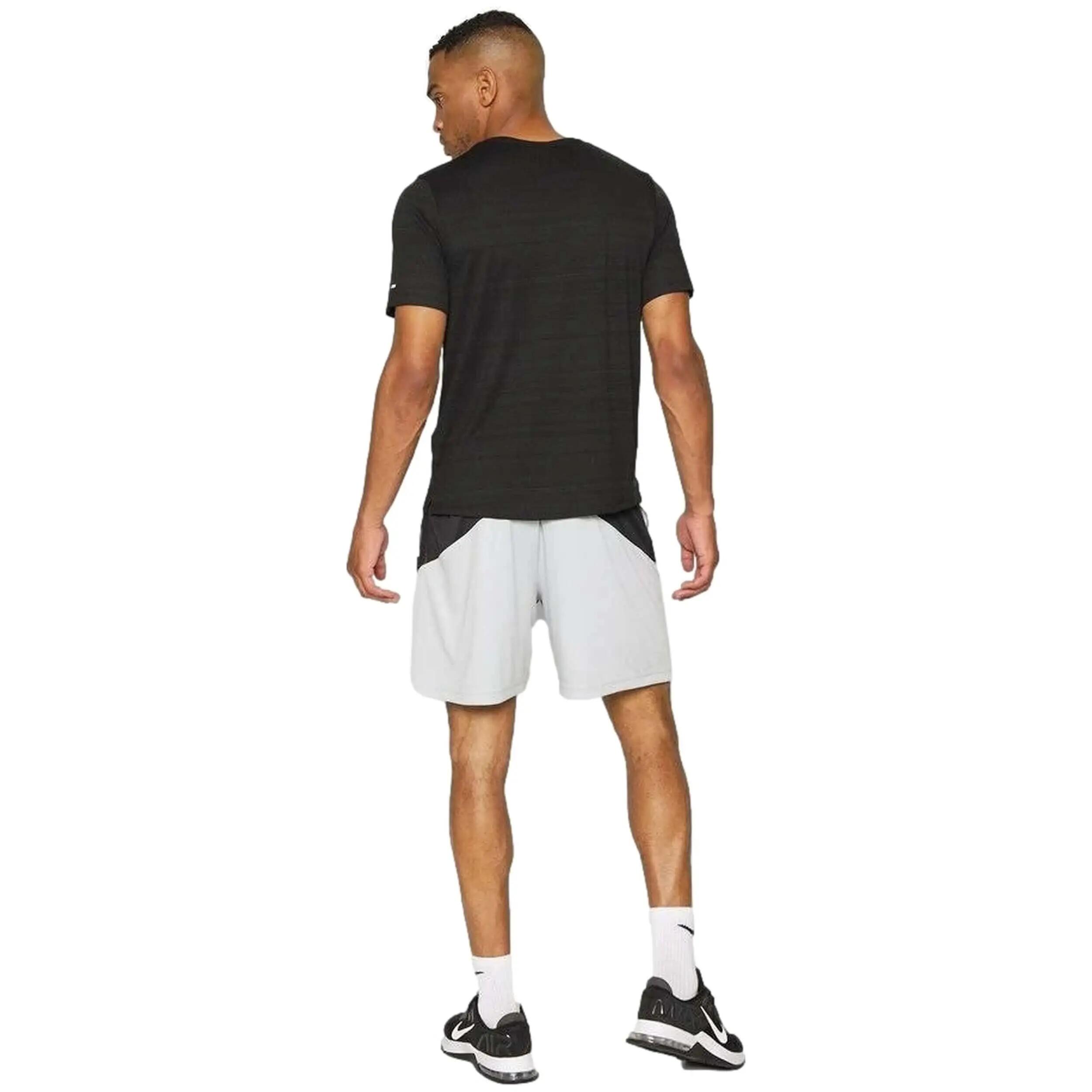 Short Nike modèle NS1410N18D620-BLKGREY pour homme 4/5