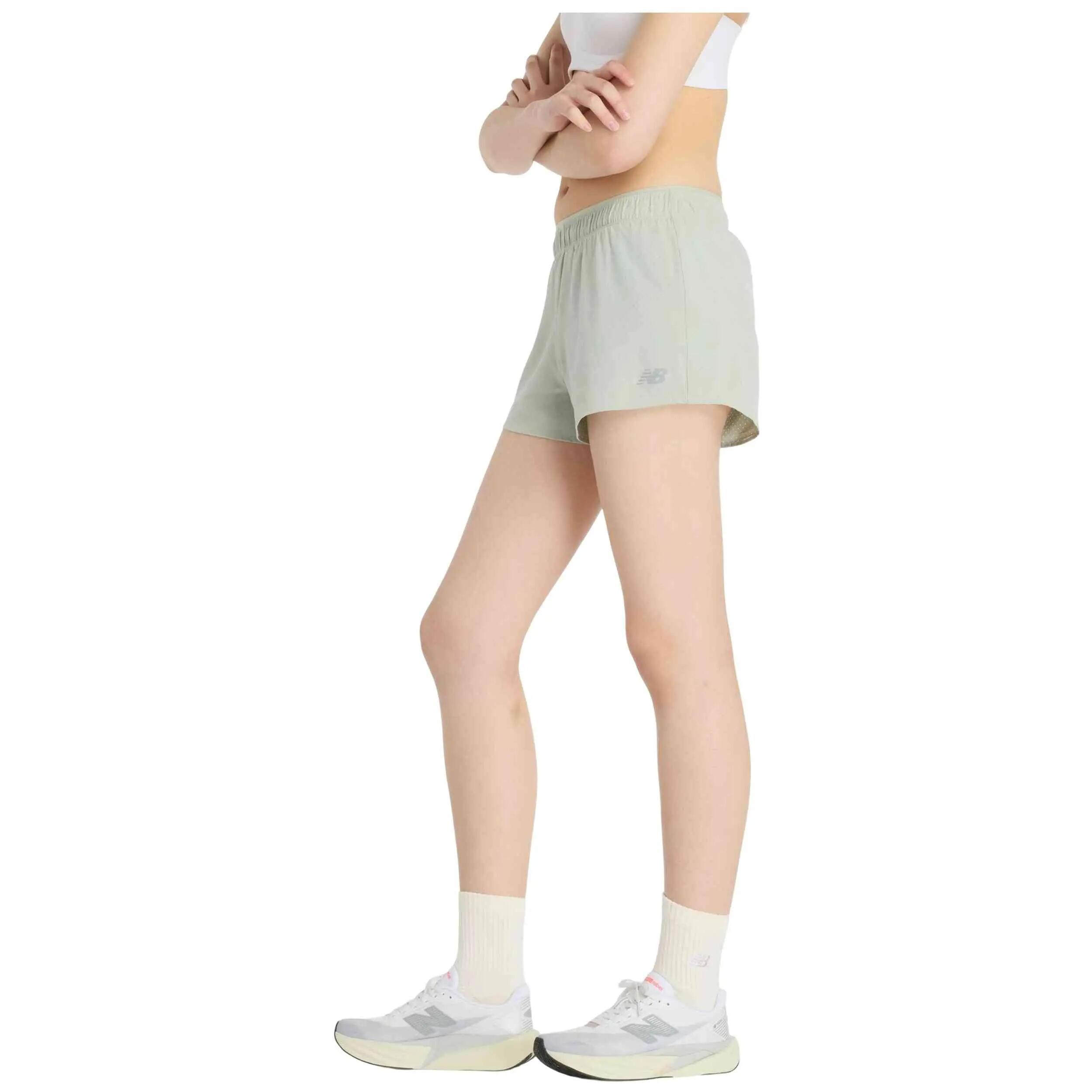 Pantalon corto New balance modelo Pantalón corto New Balance RC Seaml para mujer 2/5