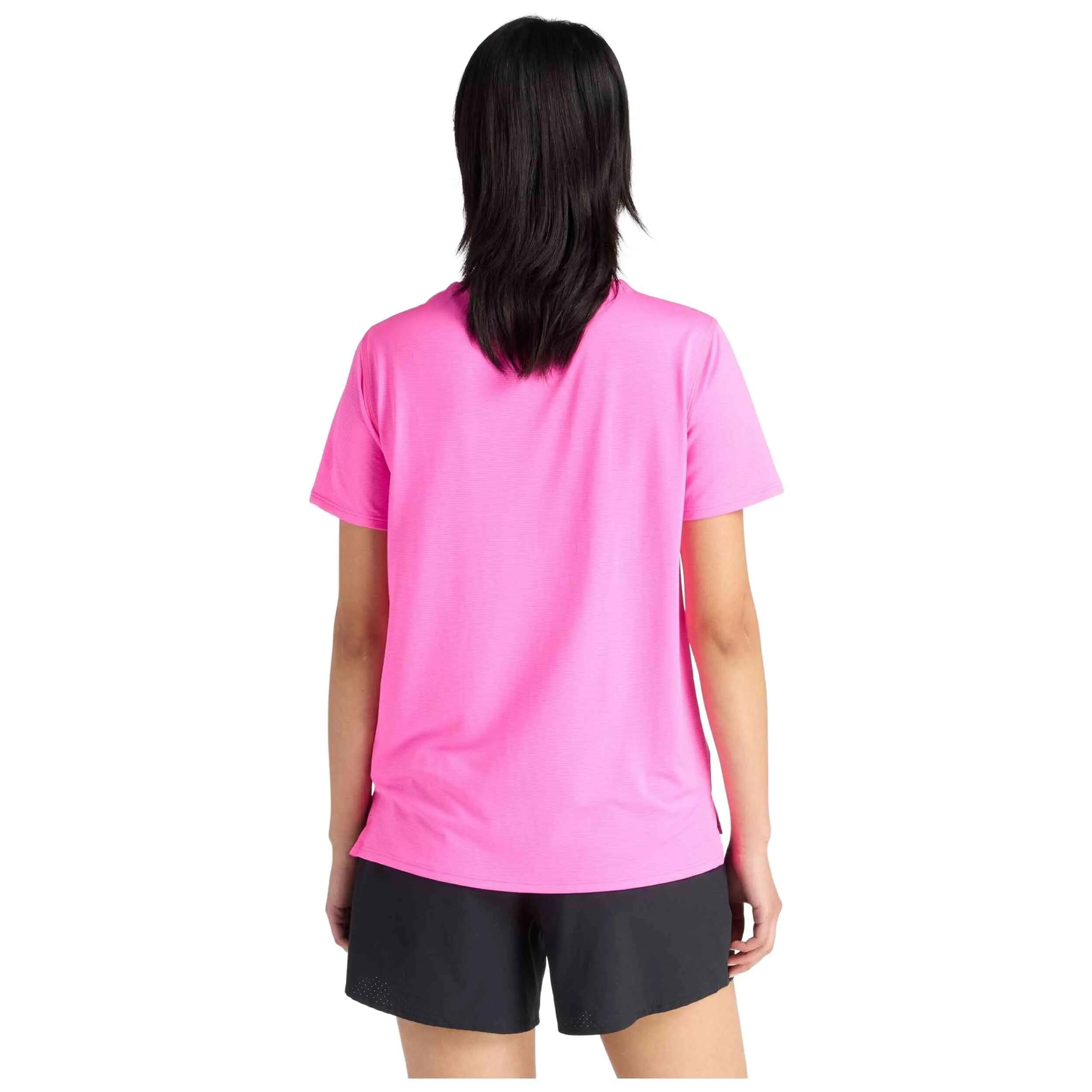 T-shirt New balance modelo Sport Essentials T-Shirt para mulheres 2/7