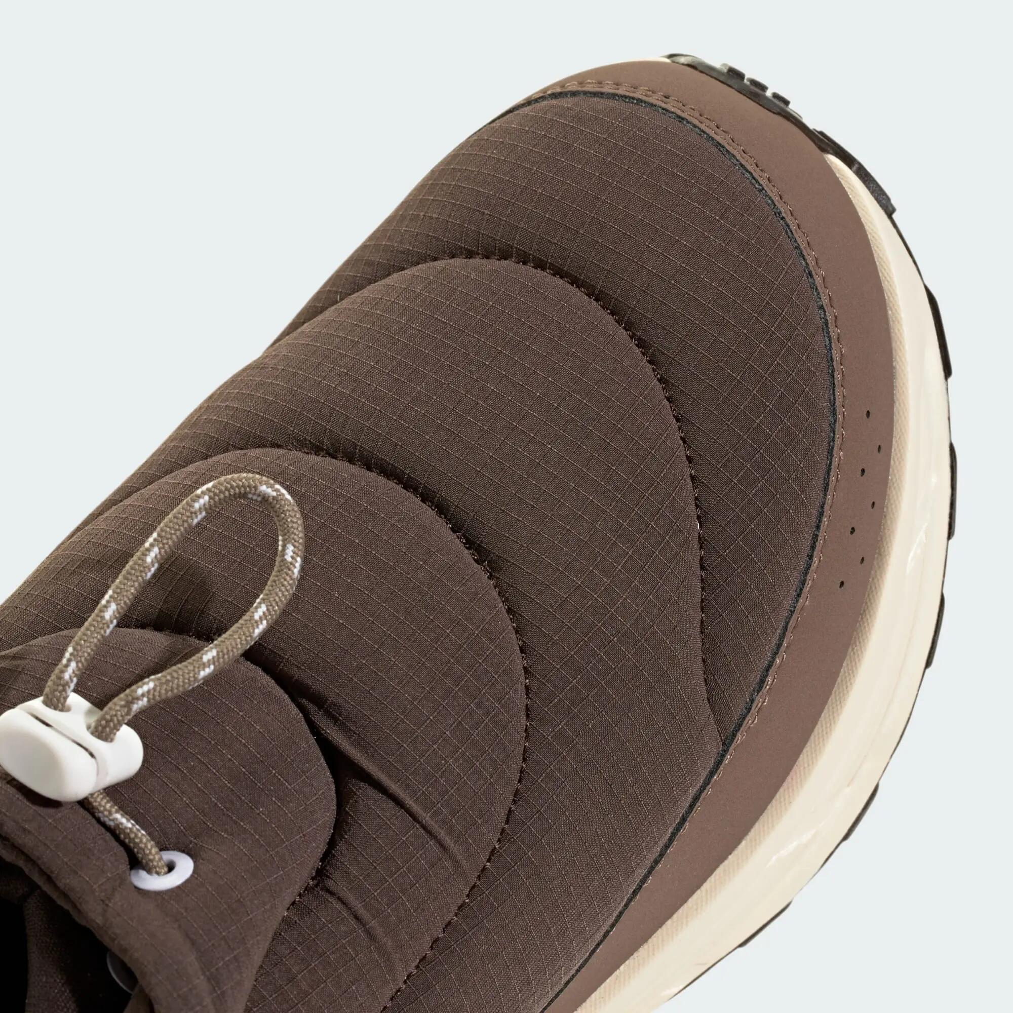 ZAPATILLA TIPO BOTA ASTRASTAR 6/12