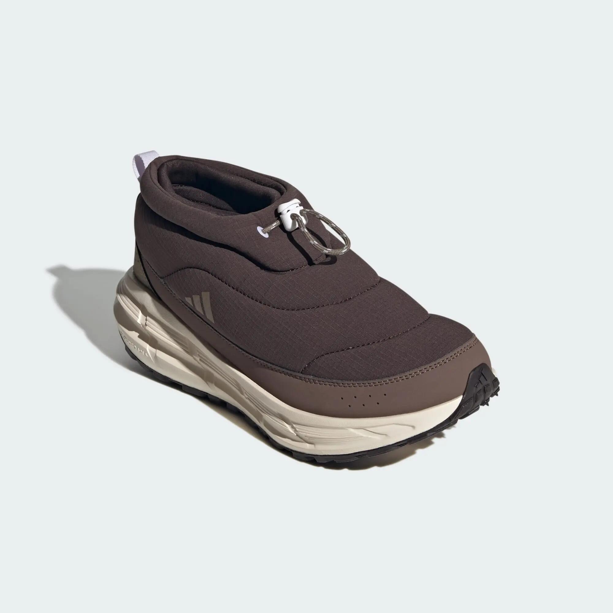 ZAPATILLA TIPO BOTA ASTRASTAR 5/12