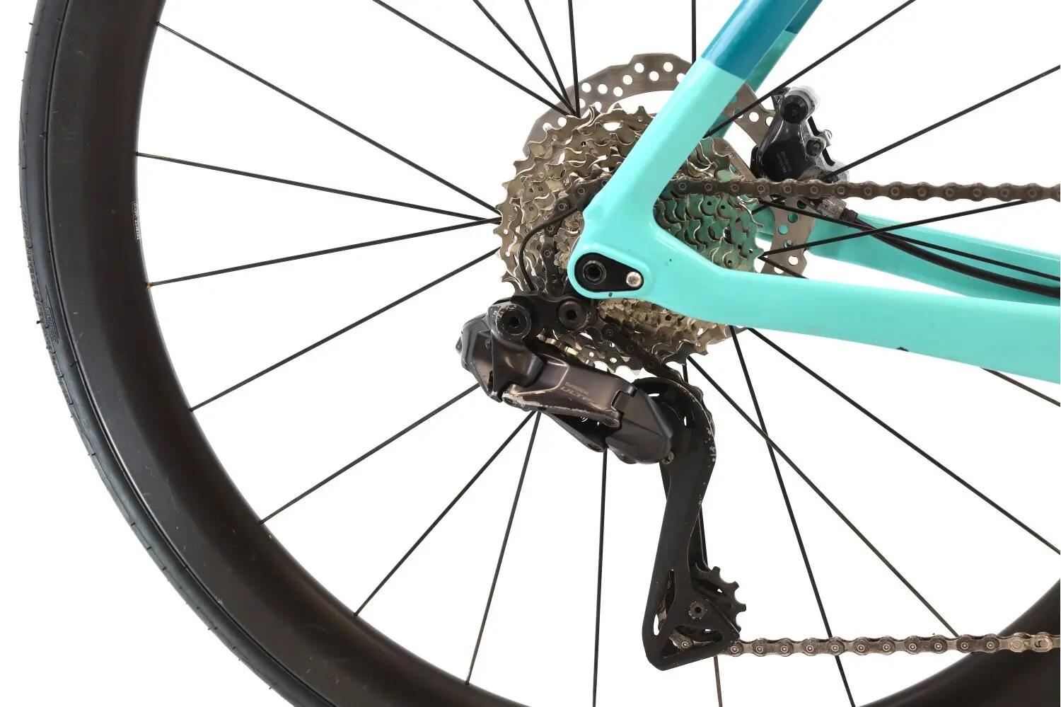 Segunda Vida · Bicicleta estrada ·  Oltre XR4 Disc Di2 12V · Muito bom estado 3/8