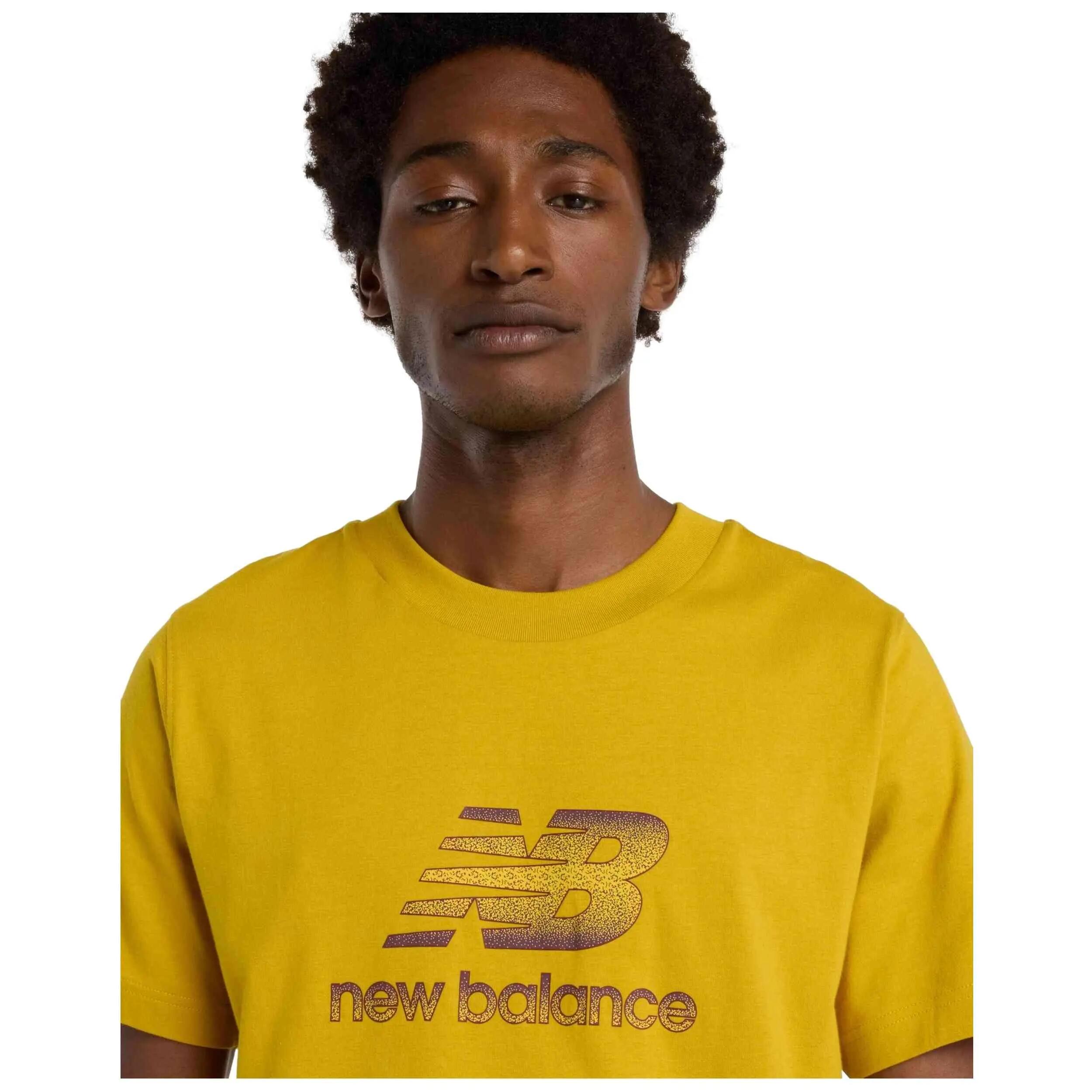 T-shirt New balance modèle Camiseta New Balance Sport Essentials Sp pour unisexe 4/5