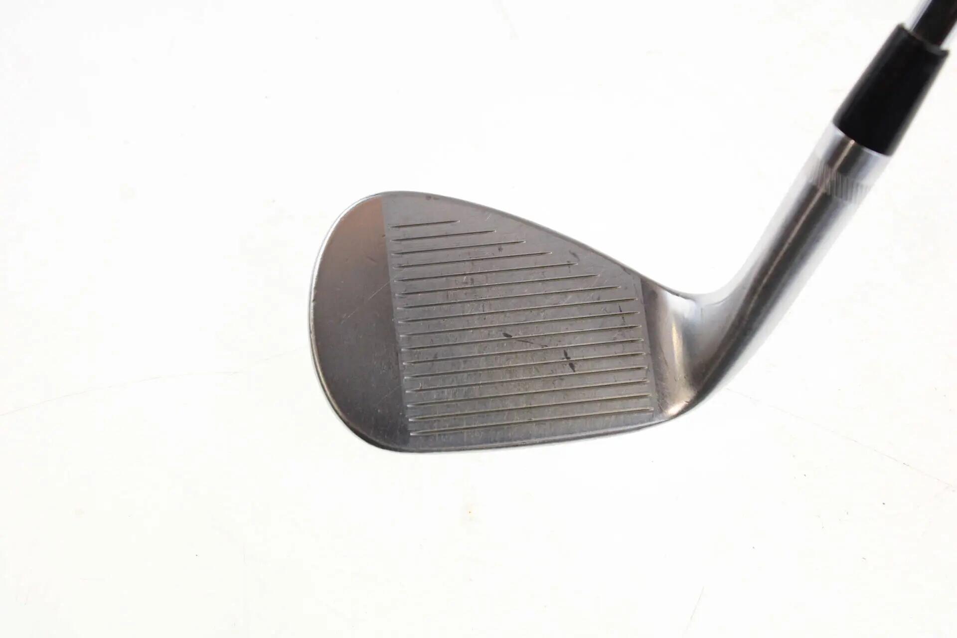 Seconde vie - Titleist Vokey SM10 Tour Chrome F-Grind RH 50-deg Wedge - Good 3/5