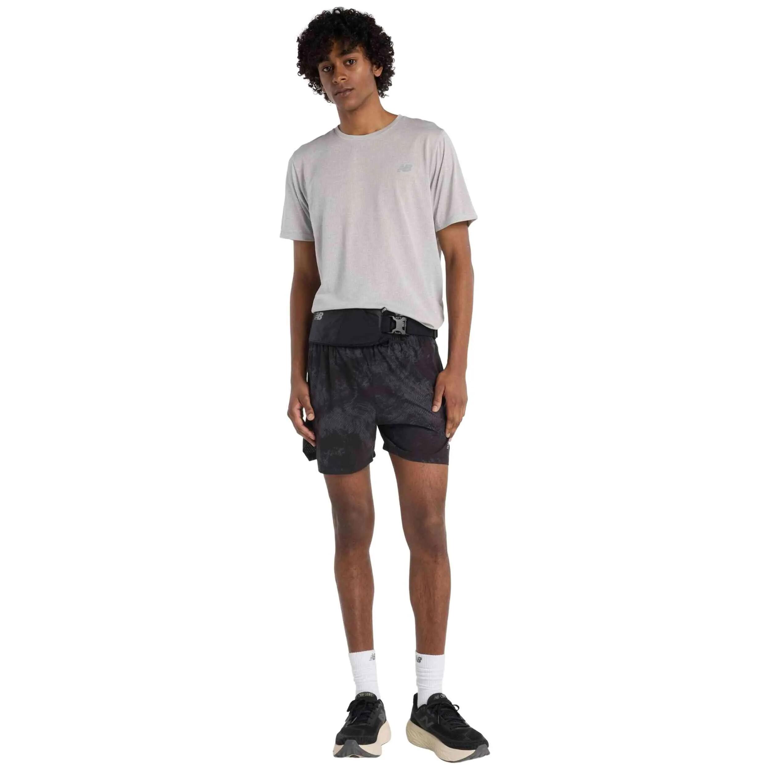 T-shirt New balance modelo Pantalón corto New Balance RC Printed 5 para unissex 4/5