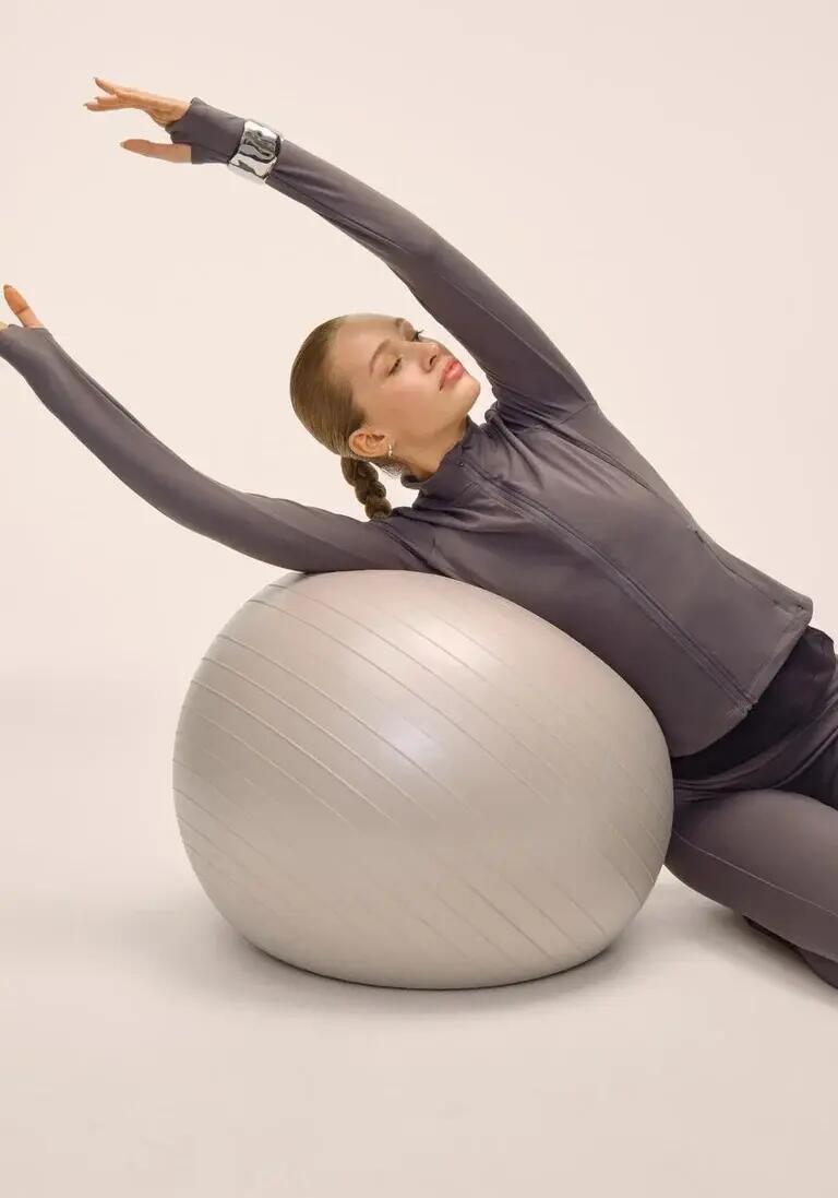 Piłka gimnastyczna do ćwiczeń Exercise Ball 60-65 cm 2/2