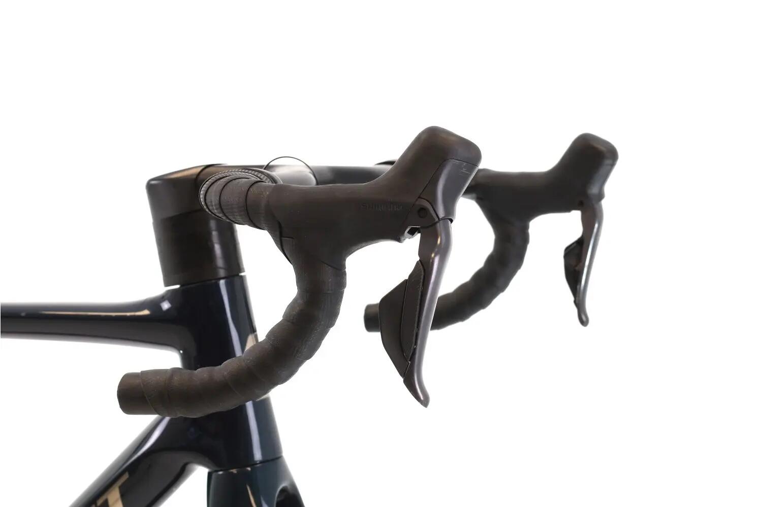 Segunda Vida · Bicicleta estrada ·  Addict 20 Di2 12V · Muito bom estado 6/8
