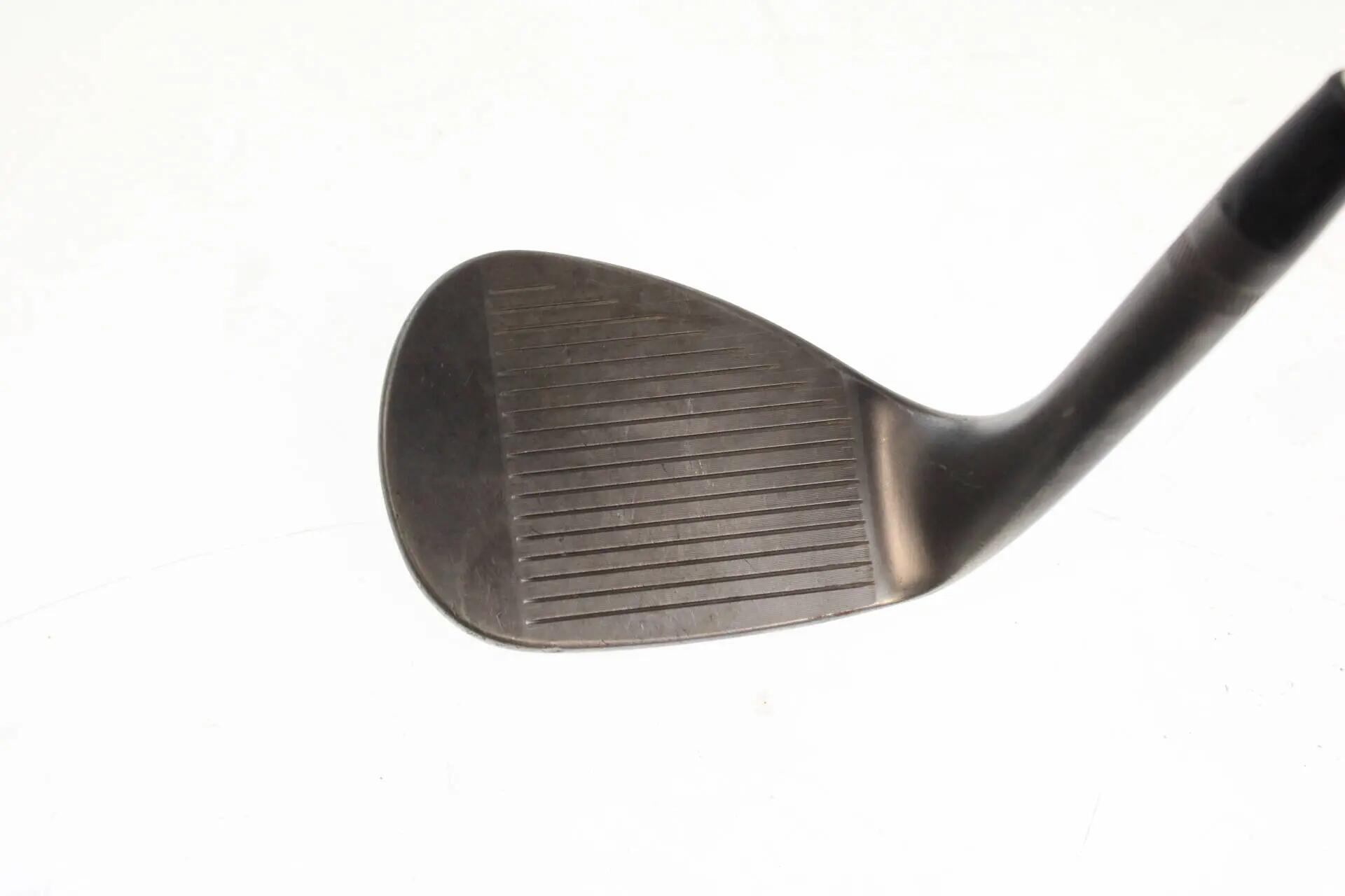 Seconde vie - Titleist Vokey SM10 Jet Black M-Grind RH 58-deg Wedge - Good 3/5
