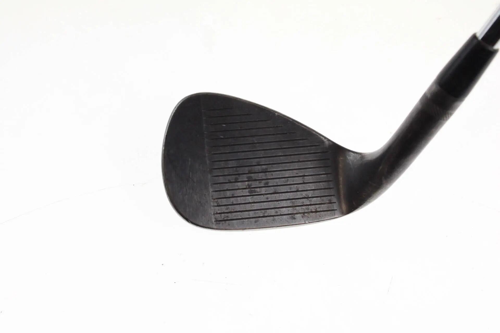 Seconde vie - Titleist Vokey SM7 Jet Black F Grind RH 50-deg Wedge - Good 3/5