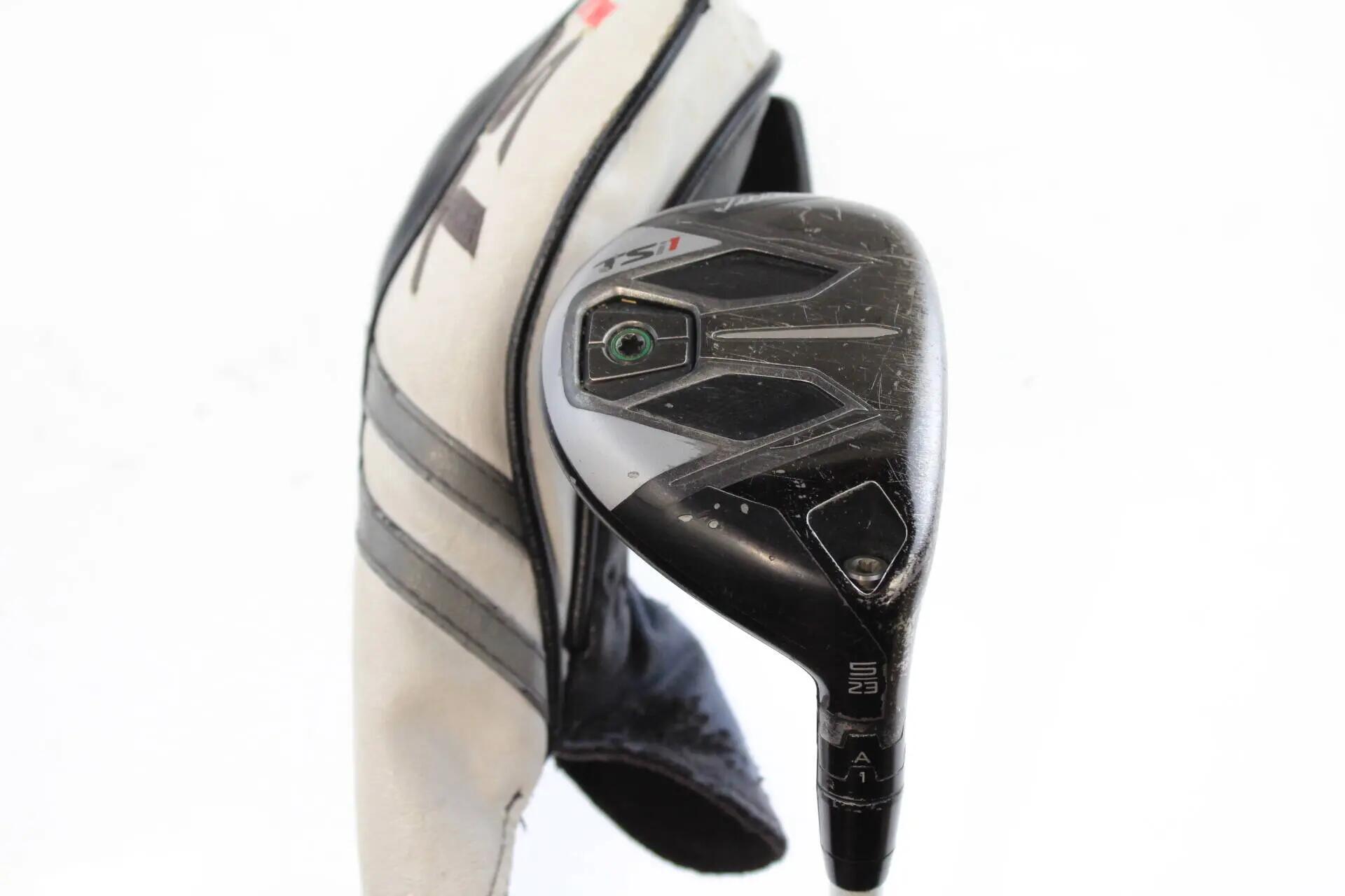 TITLEIST picture