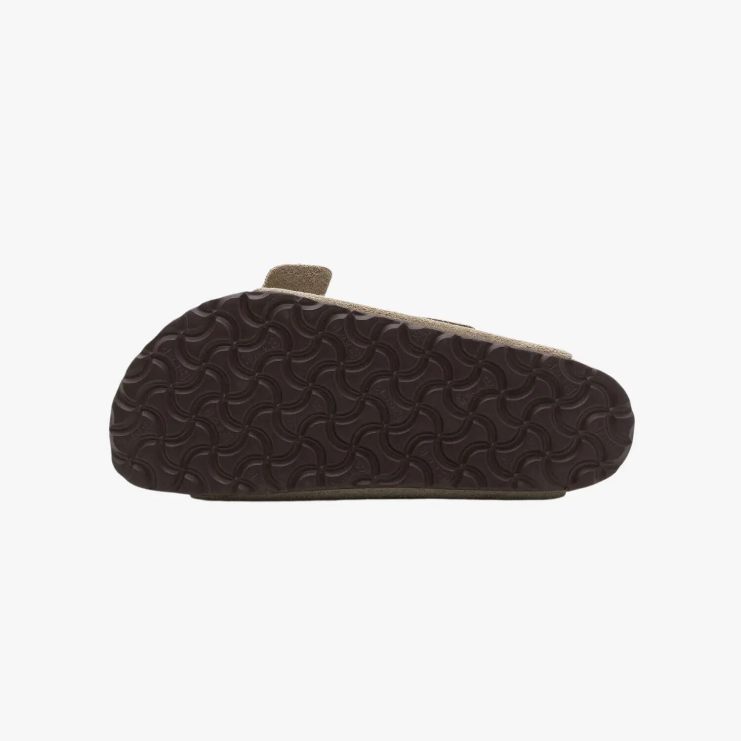 Birkenstock Arizona cu talpă moale din piele de căprioară, culoare taupe 3/5