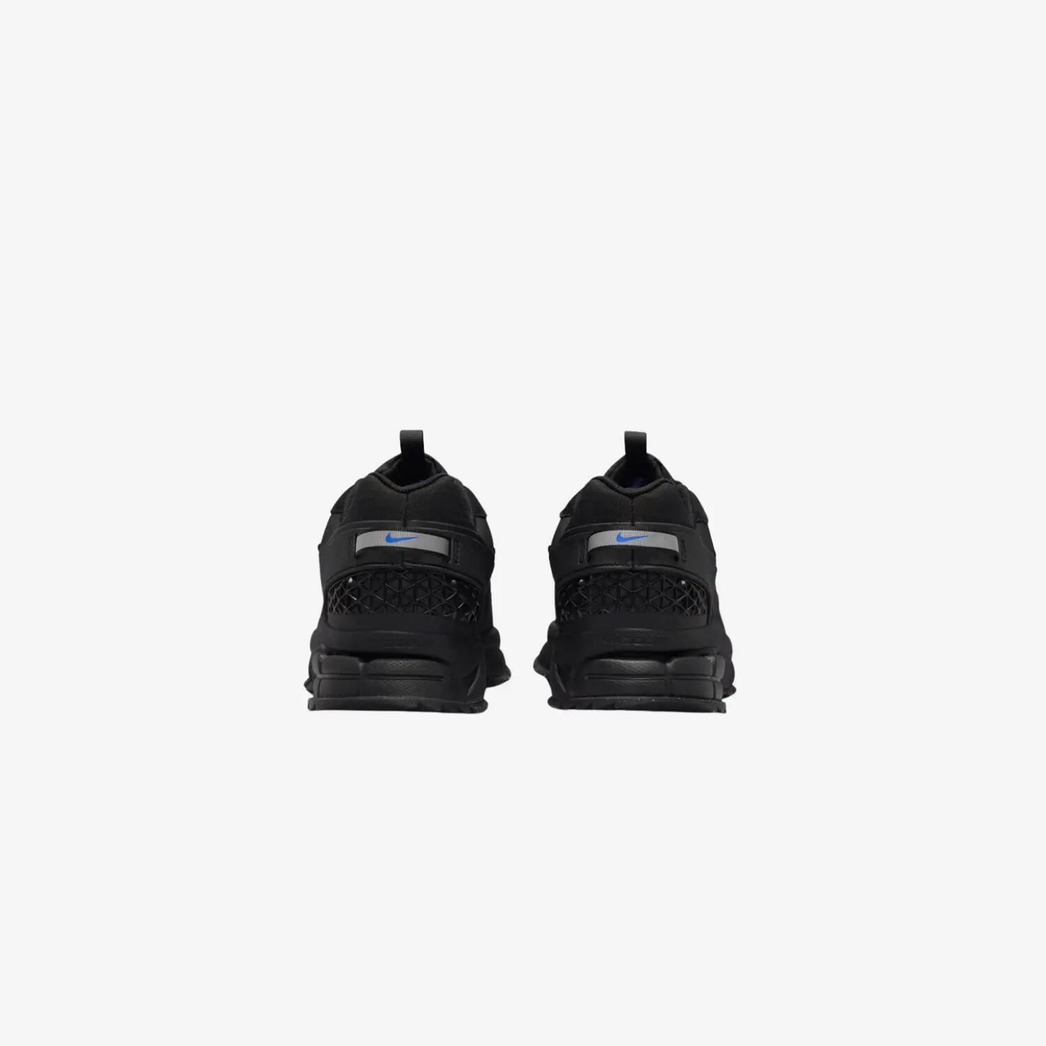 Nike Zoom Vomero Roam Negru triplu 3/4