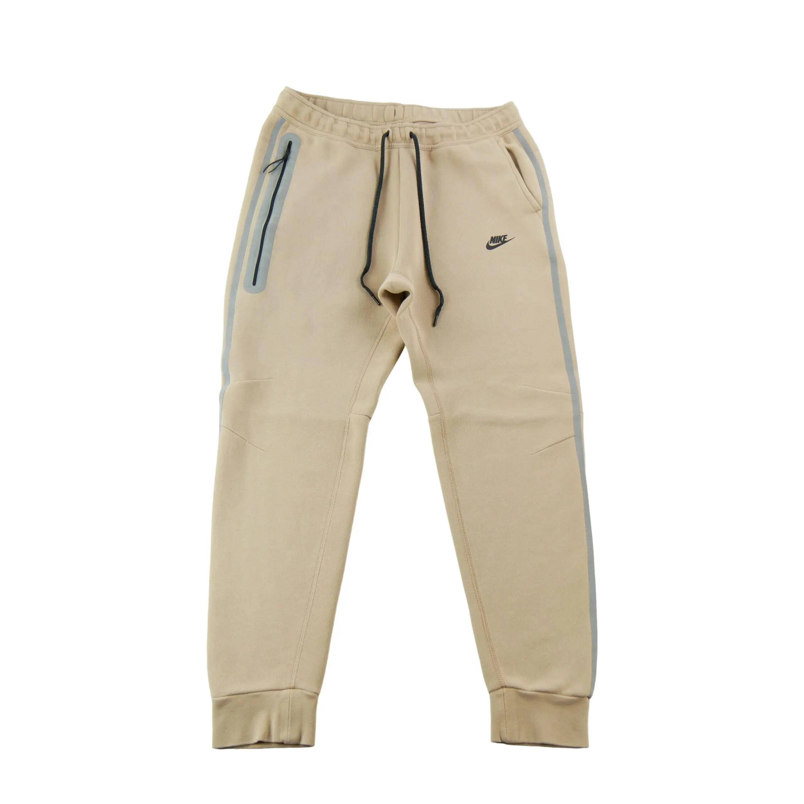 NIKE picture
