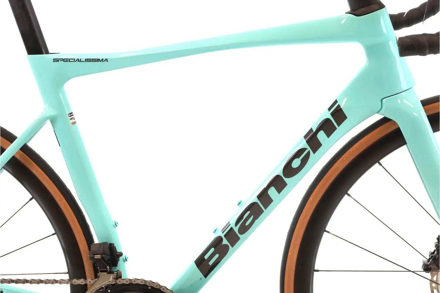 Segunda Vida · Bici estrada ·  Specialissima Comp Di2 12V · Muito bom estado 2/8