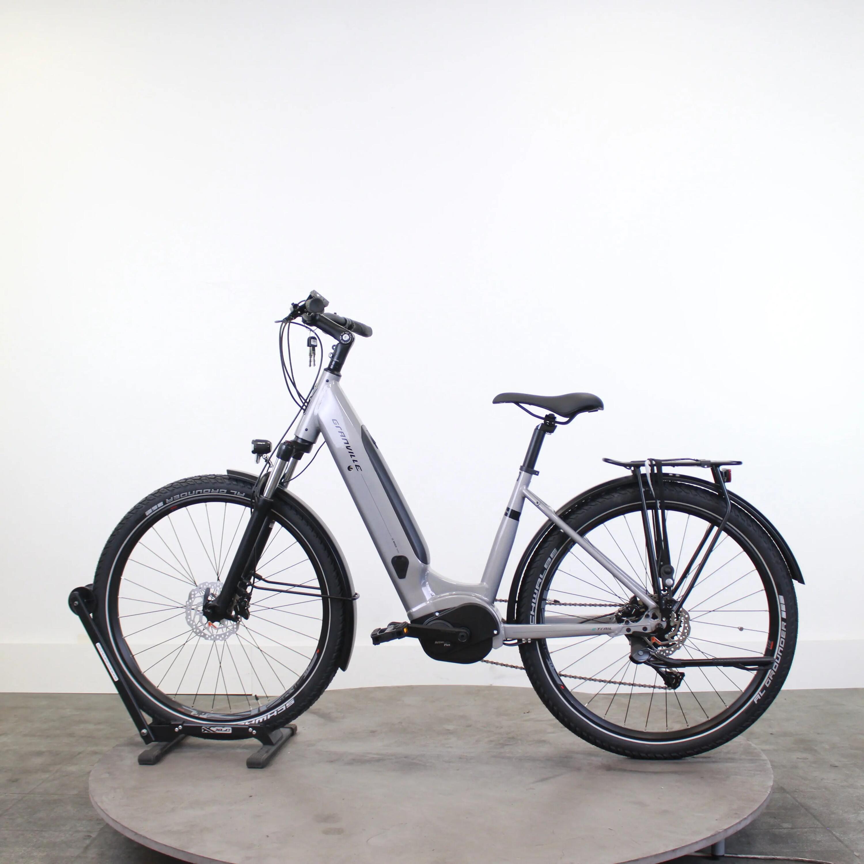 Reconditionné - Ville électrique E-Trail Active+ - Bon état 5/6