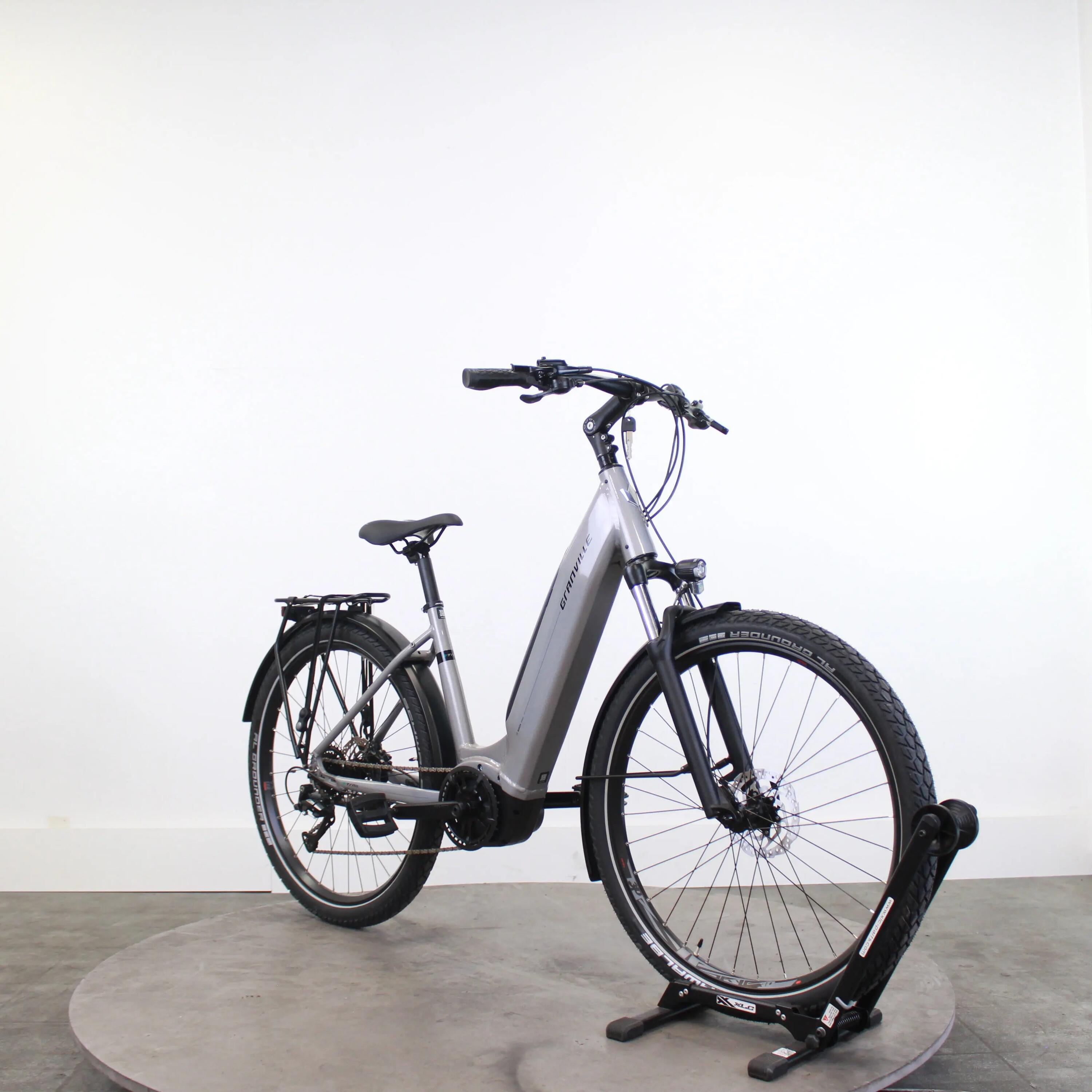 Reconditionné - Ville électrique E-Trail Active+ - Bon état 2/6