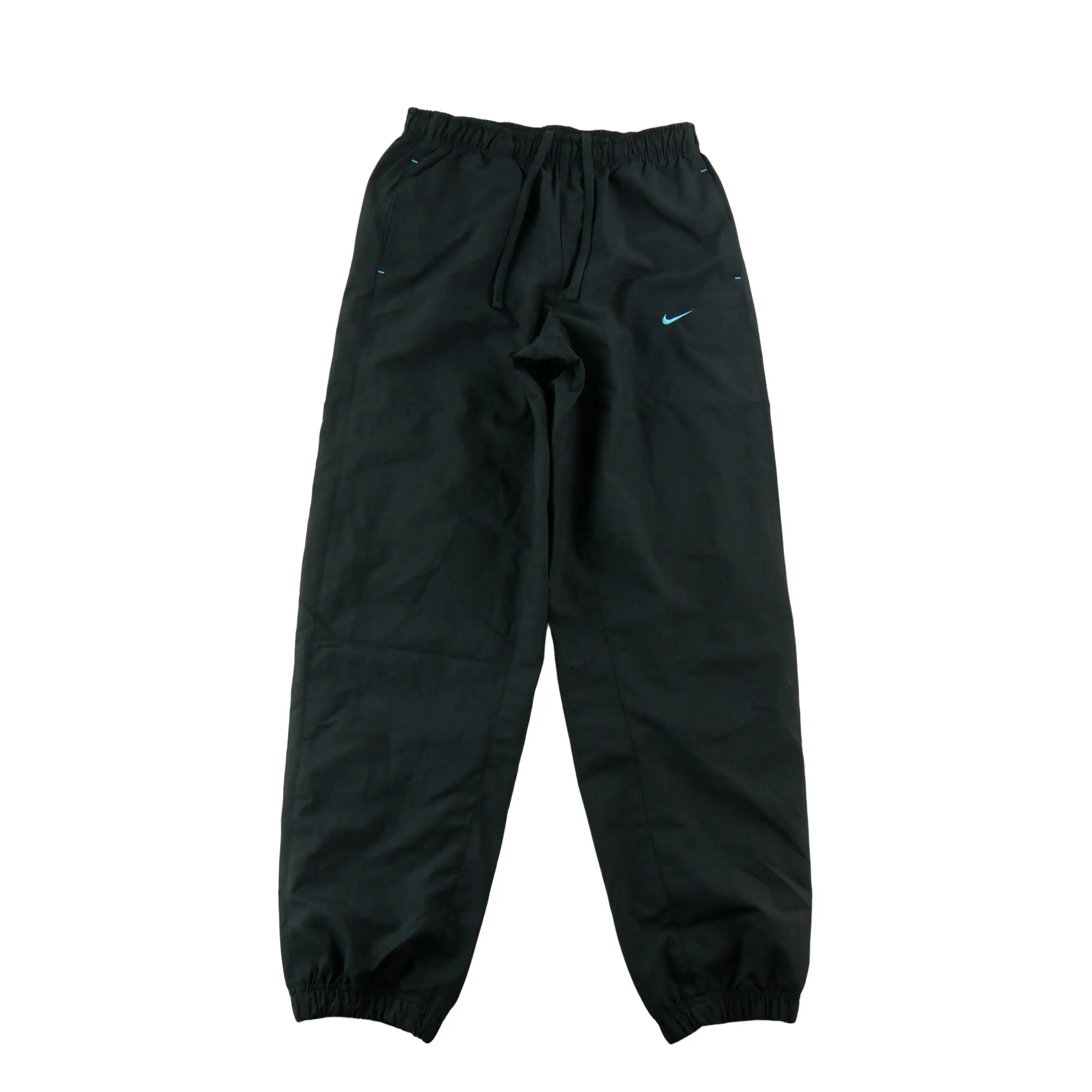 NIKE picture