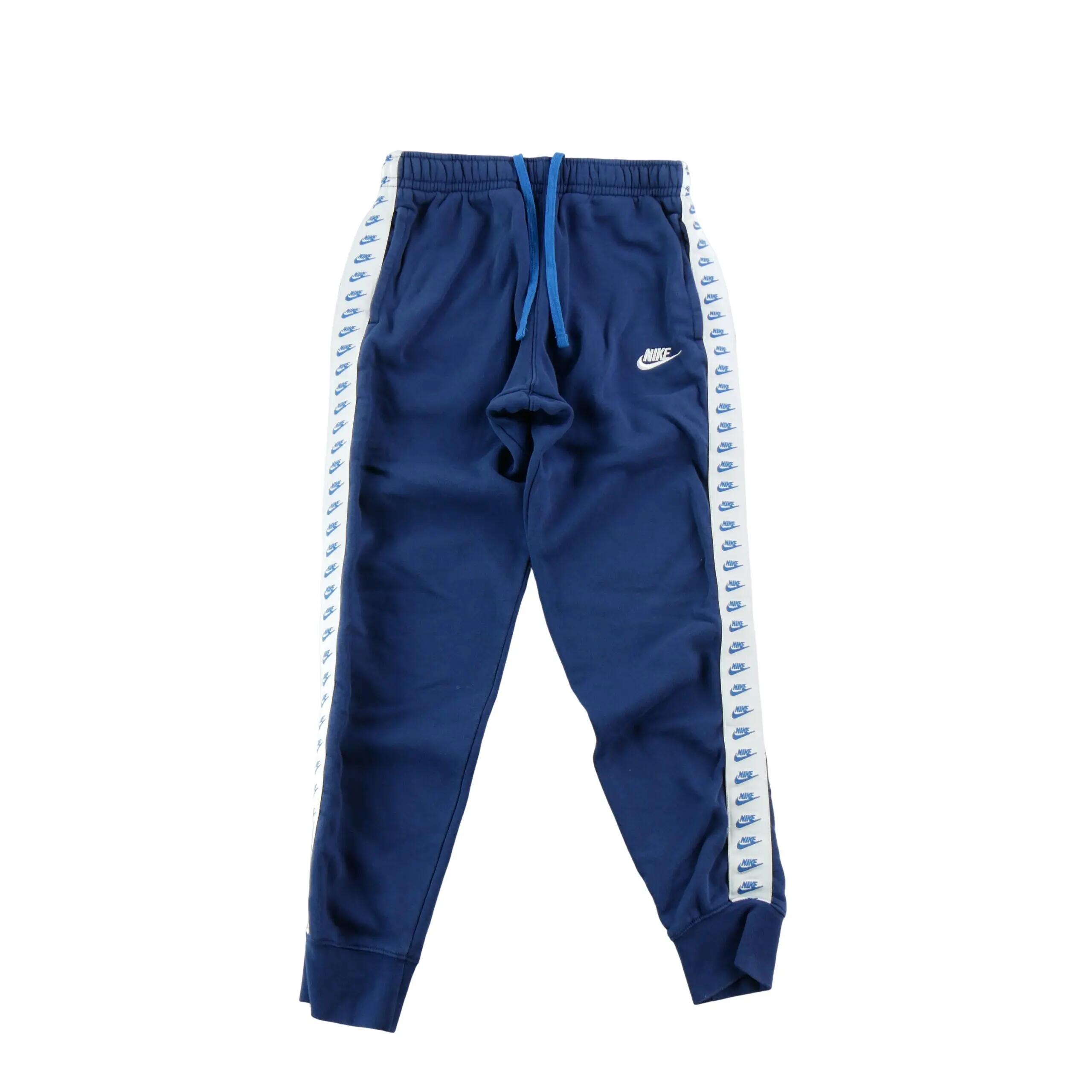 NIKE picture