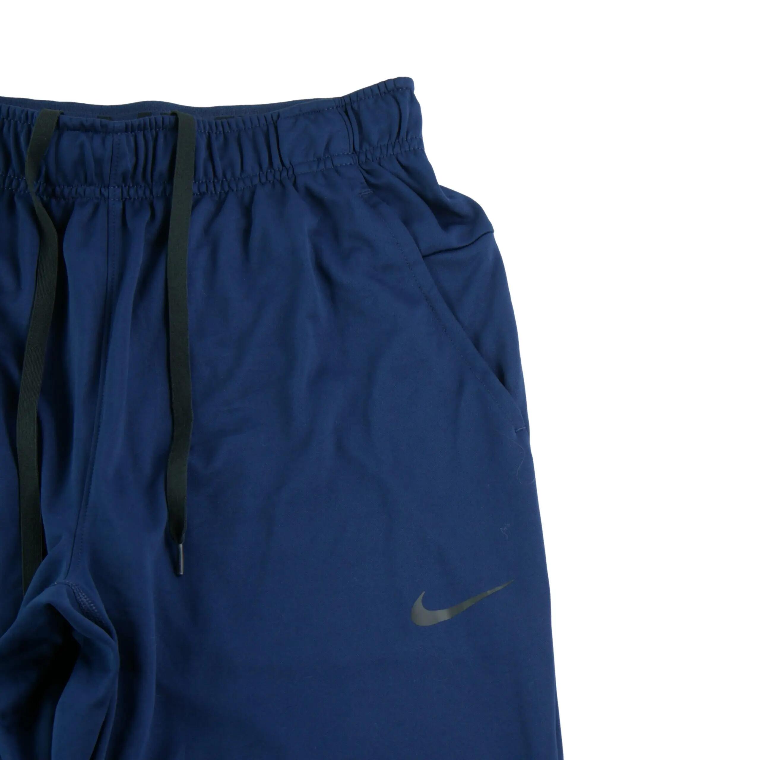 Segunda Vida - Nike Conjunto Hombre Dri-FIT corte entallado - Excelente 4/7