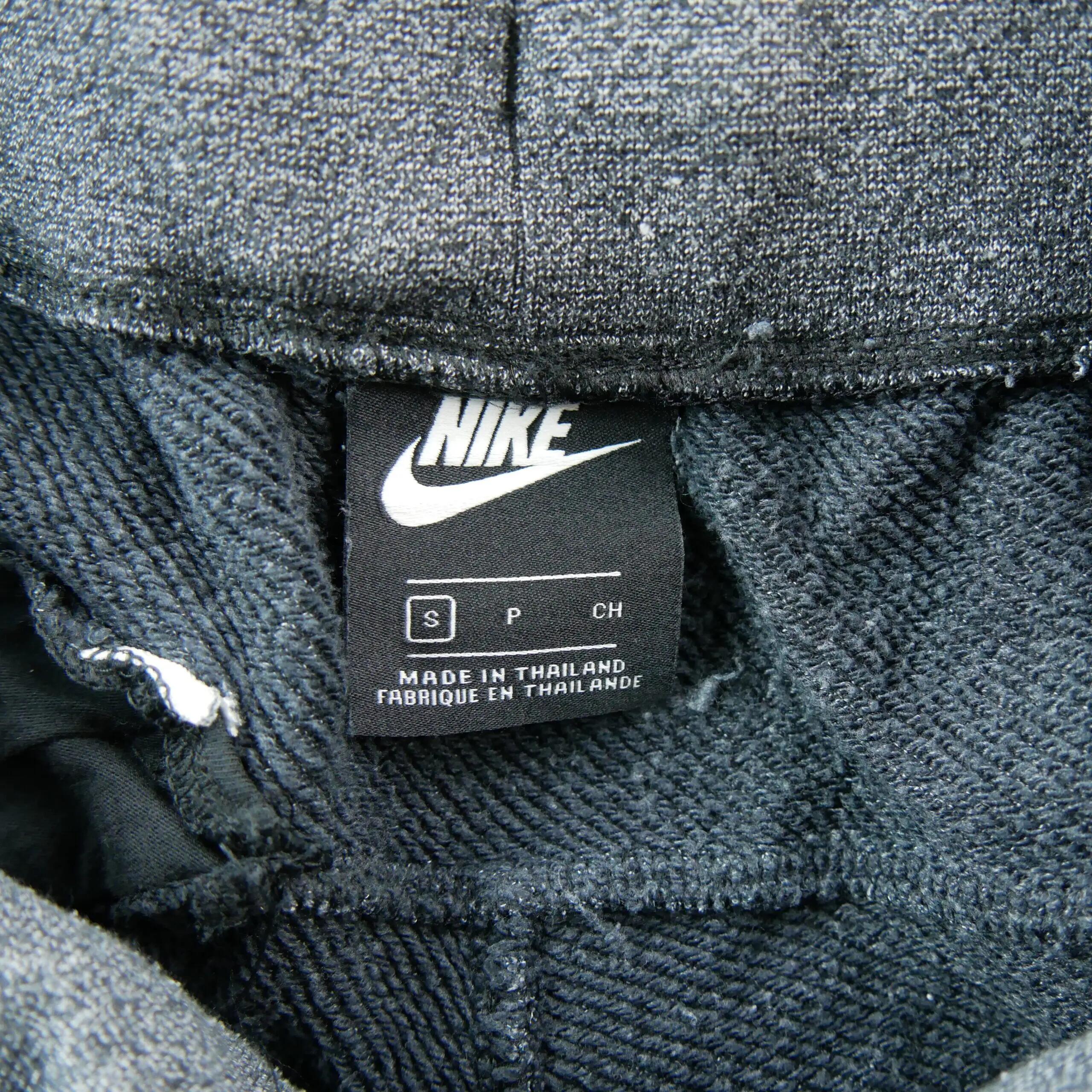 Second hand - Joggings Uomo Heritage Nike - Stato molto buono 5/7