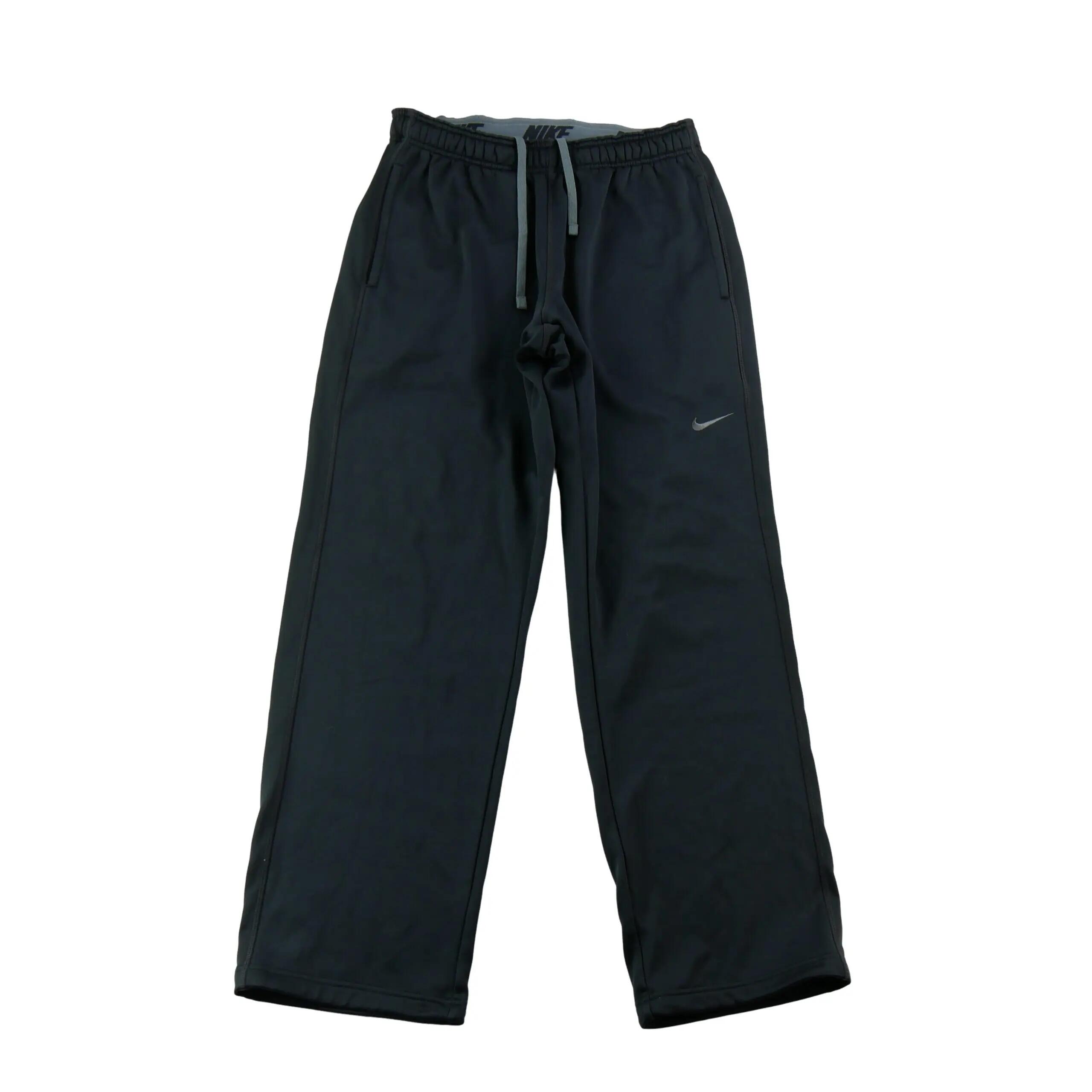 NIKE picture